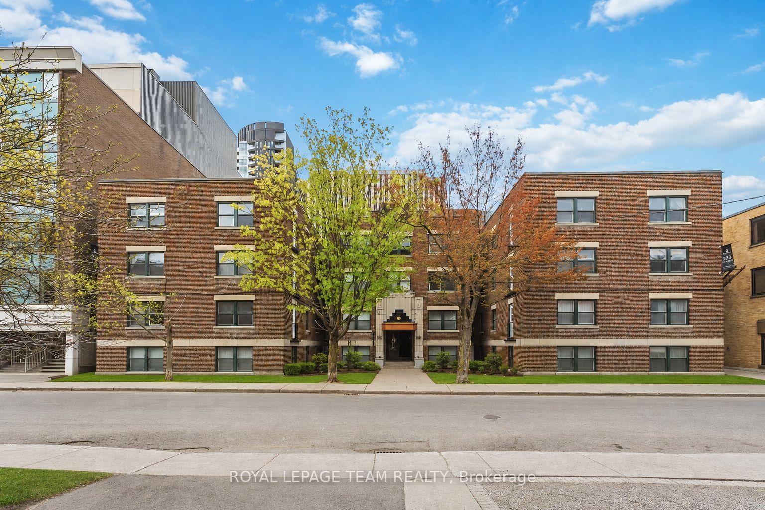 Photo 1 of Unit 36, 235 Cooper Street, Ottawa, Ottawa Centre — HOMEH