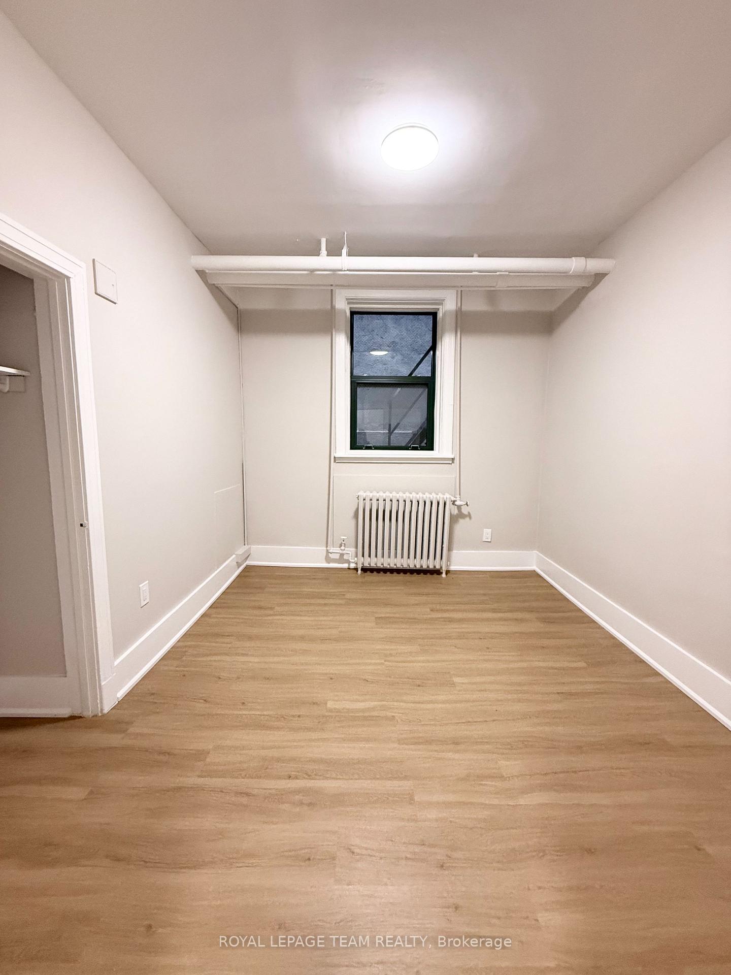 Photo 4 of Unit 36, 235 Cooper Street, Ottawa, Ottawa Centre — HOMEH