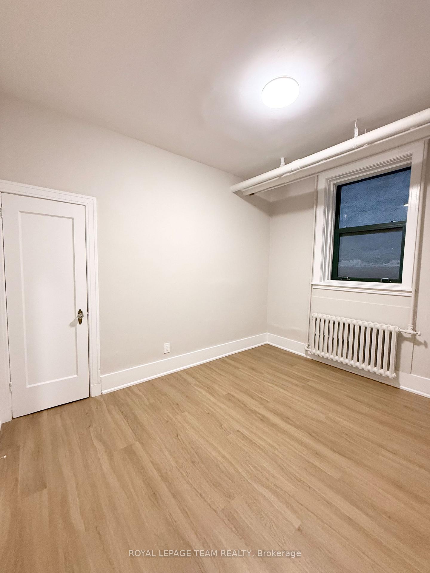 Photo 5 of Unit 36, 235 Cooper Street, Ottawa, Ottawa Centre — HOMEH
