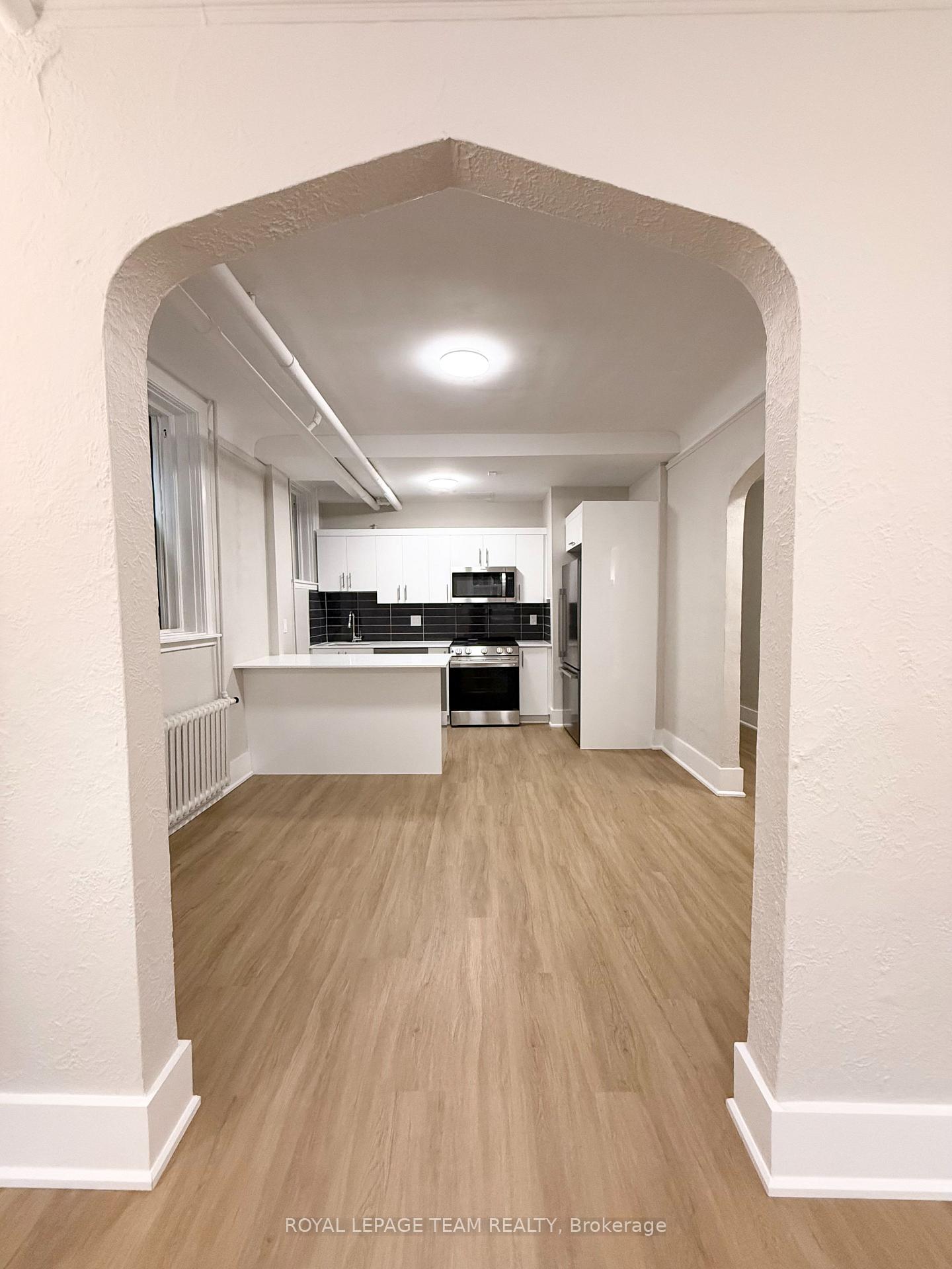 Photo 7 of Unit 36, 235 Cooper Street, Ottawa, Ottawa Centre — HOMEH