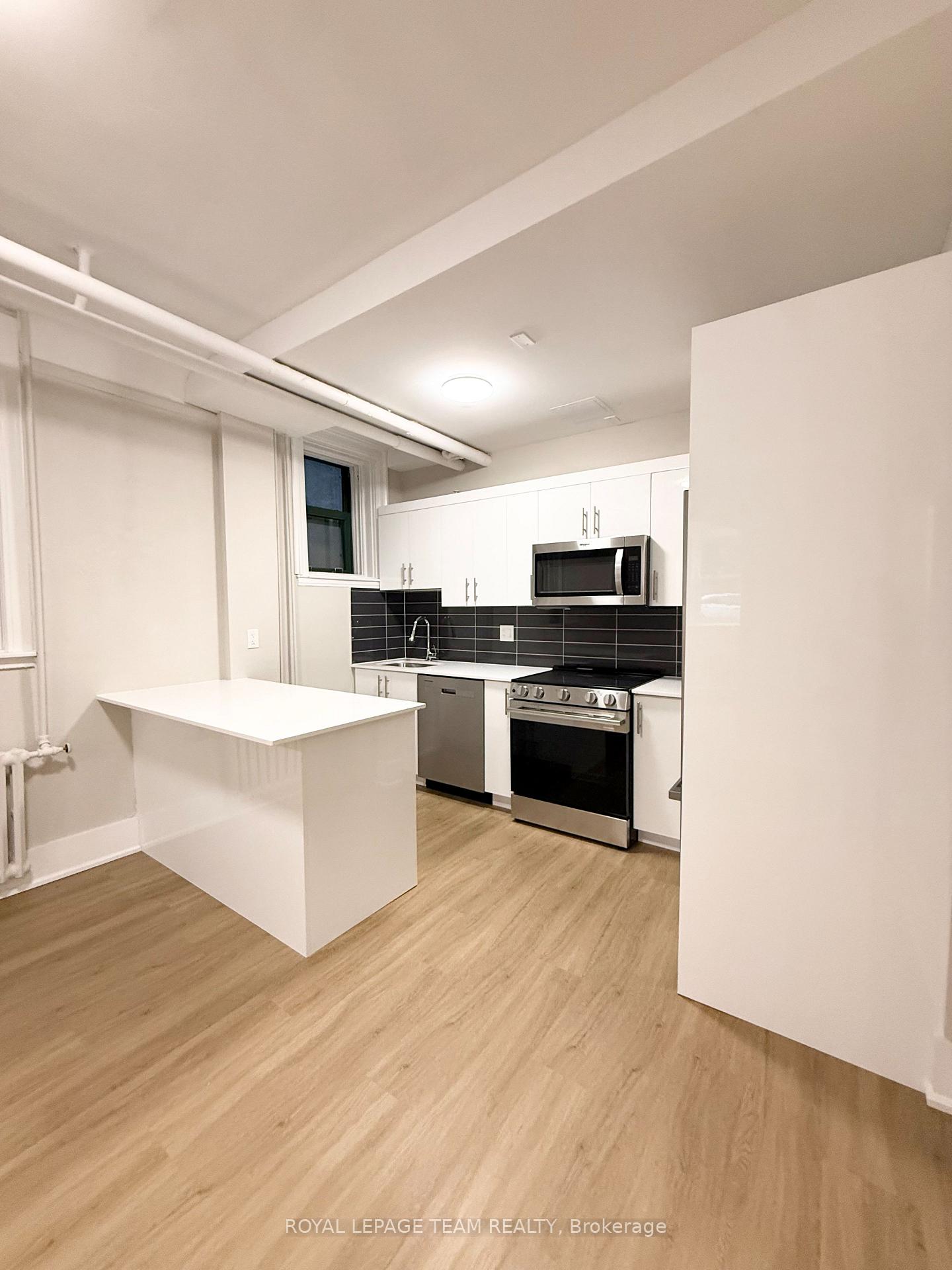 Photo 9 of Unit 36, 235 Cooper Street, Ottawa, Ottawa Centre — HOMEH