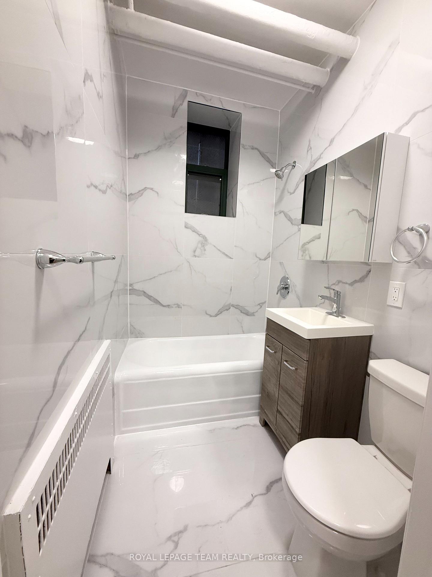 Photo 12 of Unit 36, 235 Cooper Street, Ottawa, Ottawa Centre — HOMEH