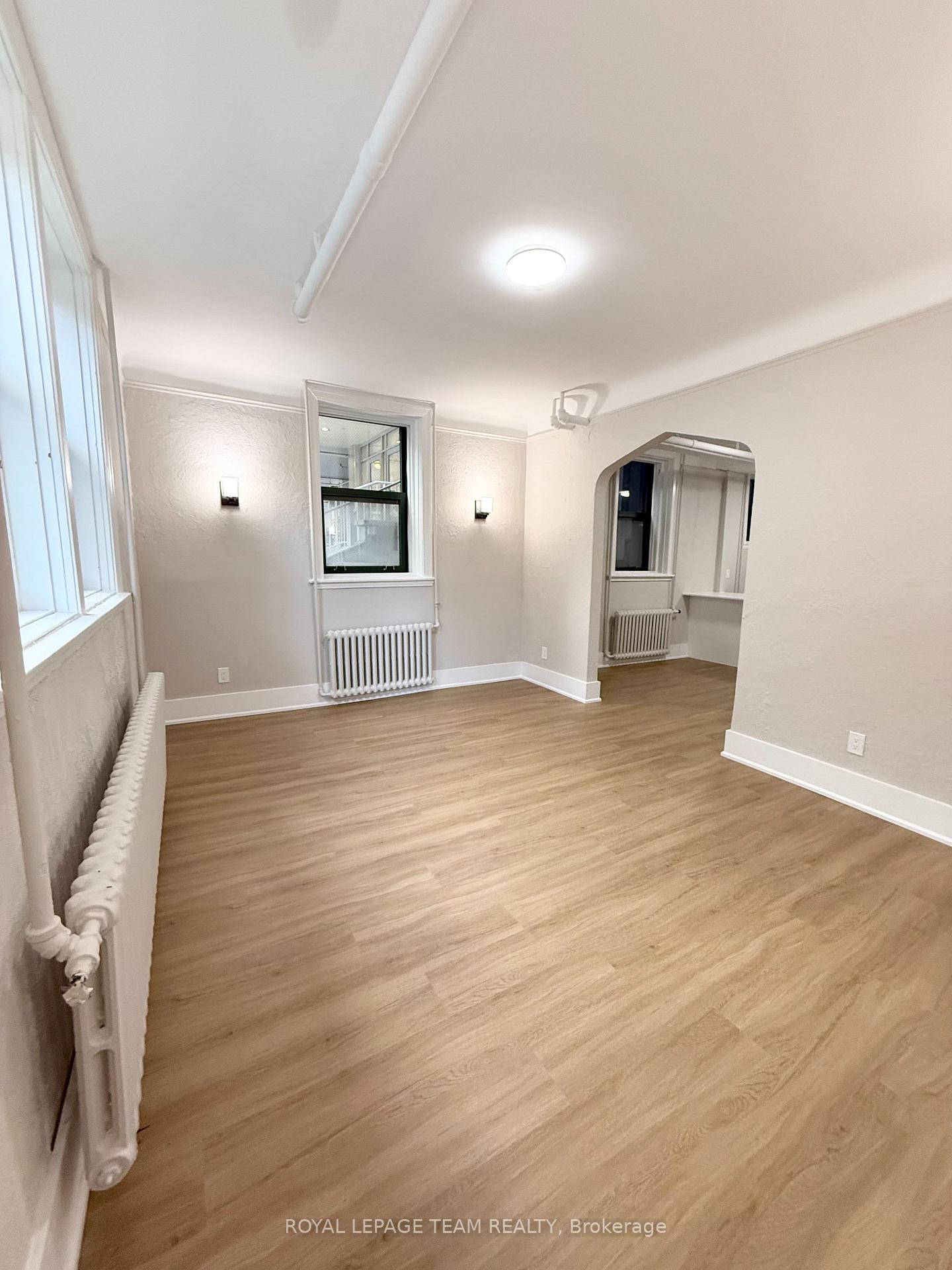 Photo 15 of Unit 36, 235 Cooper Street, Ottawa, Ottawa Centre — HOMEH