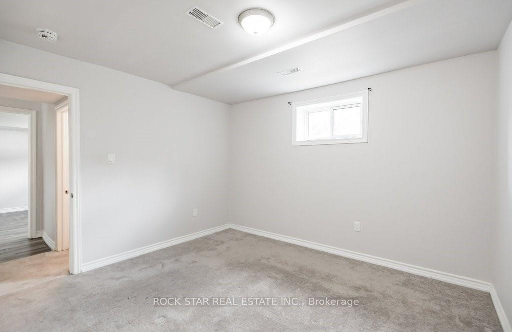 Photo 8 of Unit Lower, 271 Carson Drive, Hamilton, Lisgar — HOMEH