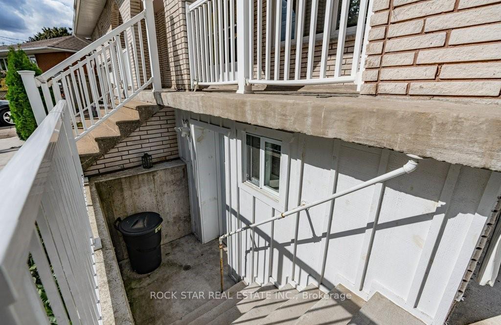 Photo 17 of Unit Lower, 271 Carson Drive, Hamilton, Lisgar — HOMEH