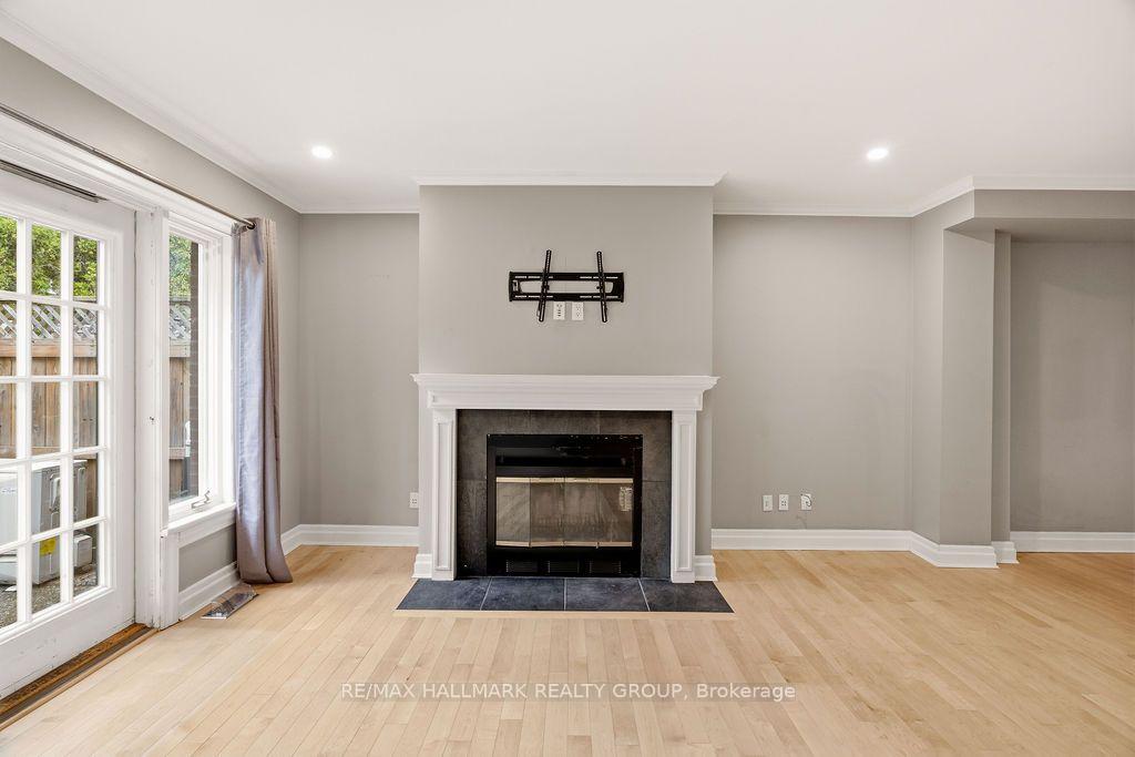 Photo 10 of 47 Rideau Terrace, Ottawa, Lindenlea — HOMEH