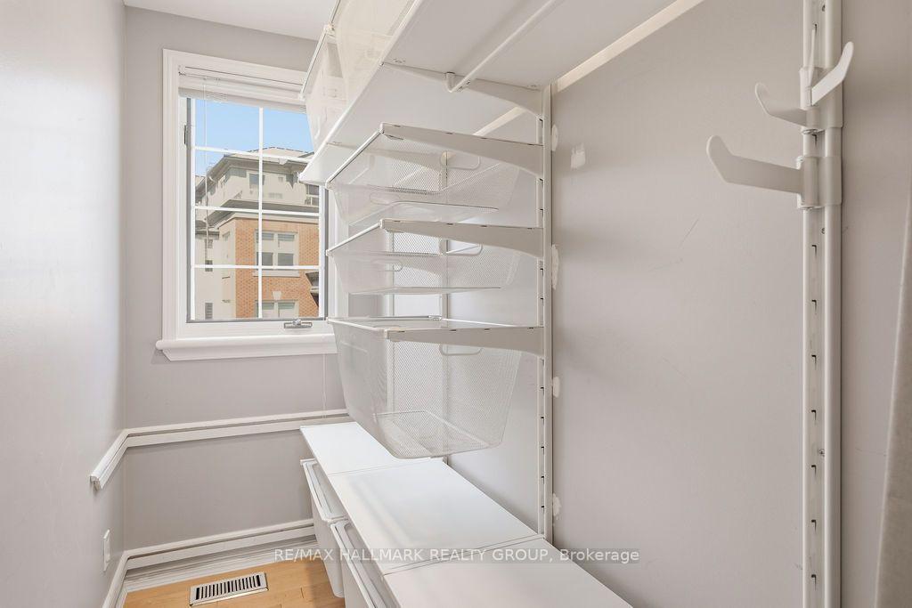 Photo 36 of 47 Rideau Terrace, Ottawa, Lindenlea — HOMEH
