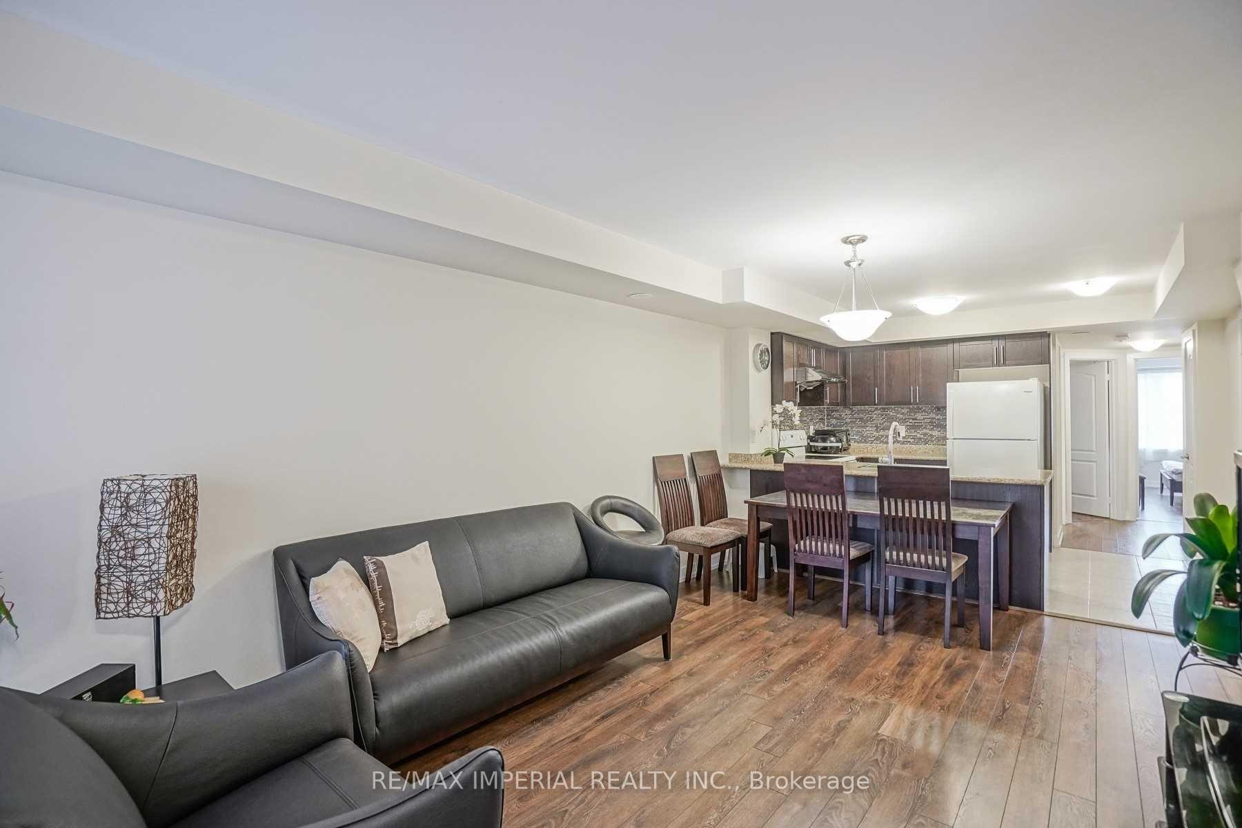 Photo 5 of Unit 2910, 15 Westmeath Lane, Markham, Cornell — HOMEH