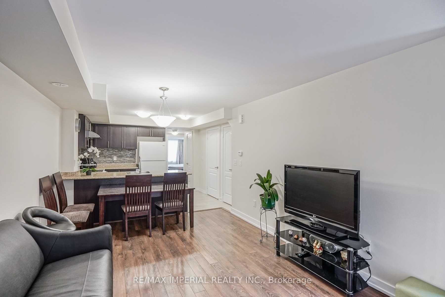 Photo 6 of Unit 2910, 15 Westmeath Lane, Markham, Cornell — HOMEH