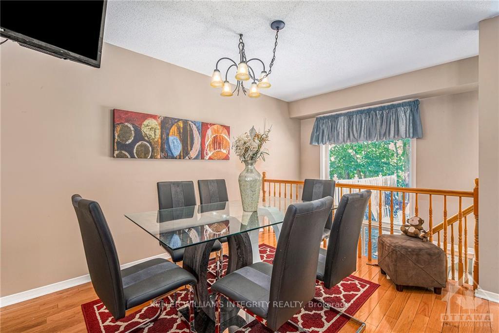 Photo 7 of 429 Wincanton Drive, Ottawa, Chatelaine Village — HOMEH
