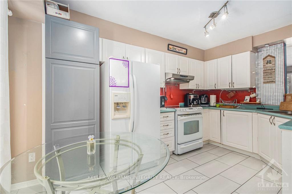 Photo 11 of 429 Wincanton Drive, Ottawa, Chatelaine Village — HOMEH