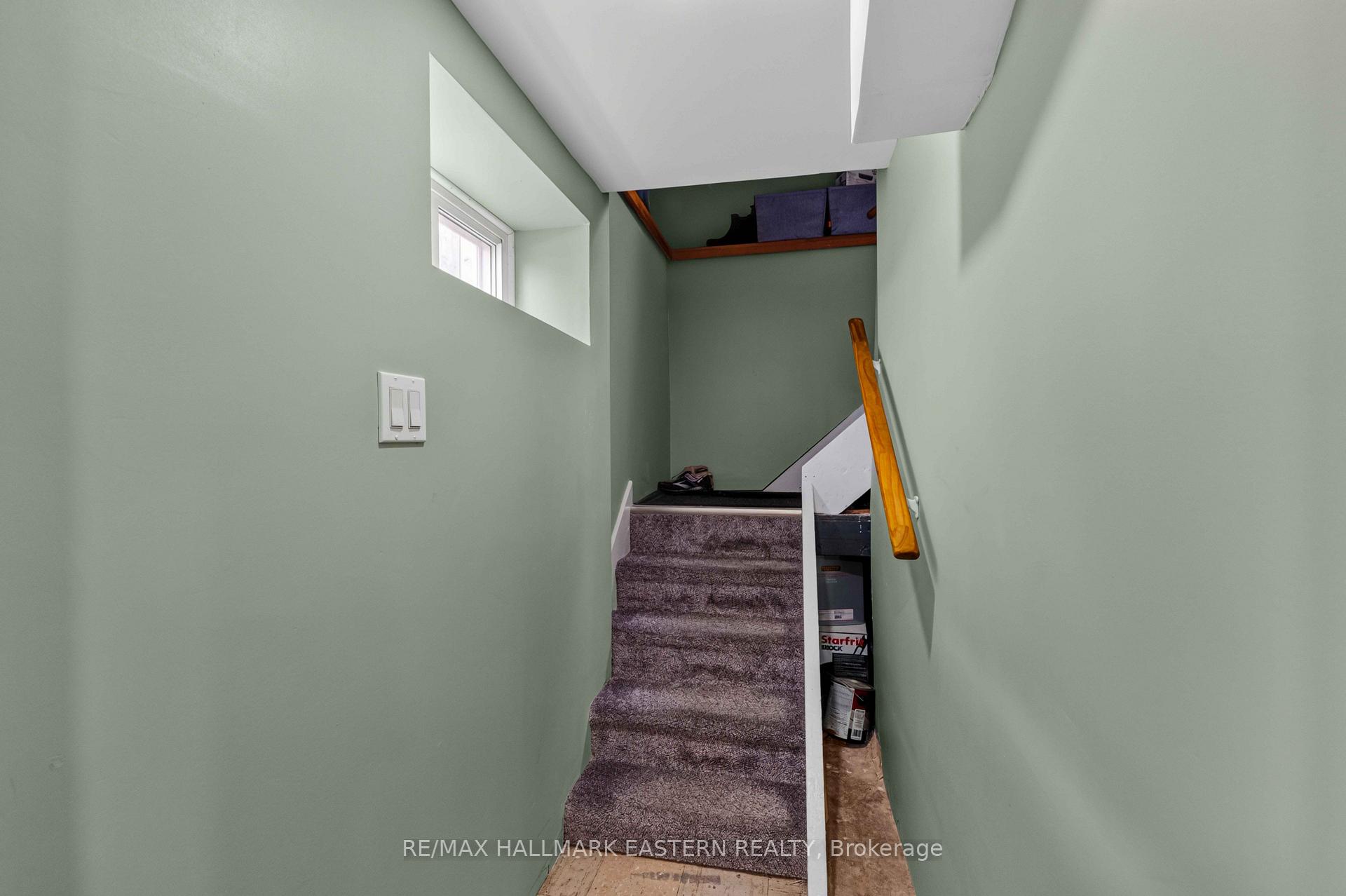 Photo 20 of 420 Edison Avenue, Peterborough, Otonabee Ward 1 — HOMEH
