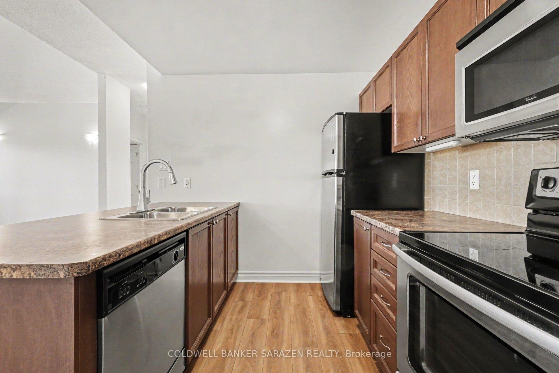 Photo 6 of Unit 28, 920 White Alder Avenue, Ottawa, Blossom Park/Kemp Park/Findlay Creek — HOMEH