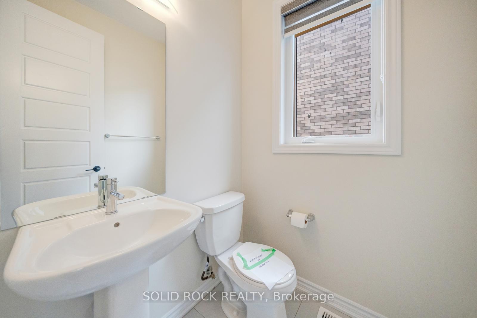 Photo 4 of 305 Vanilla Trail, Thorold, Rolling Meadows — HOMEH