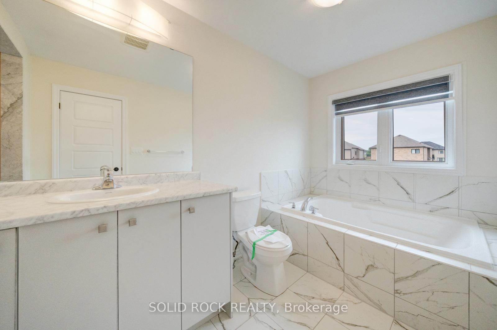 Photo 25 of 305 Vanilla Trail, Thorold, Rolling Meadows — HOMEH