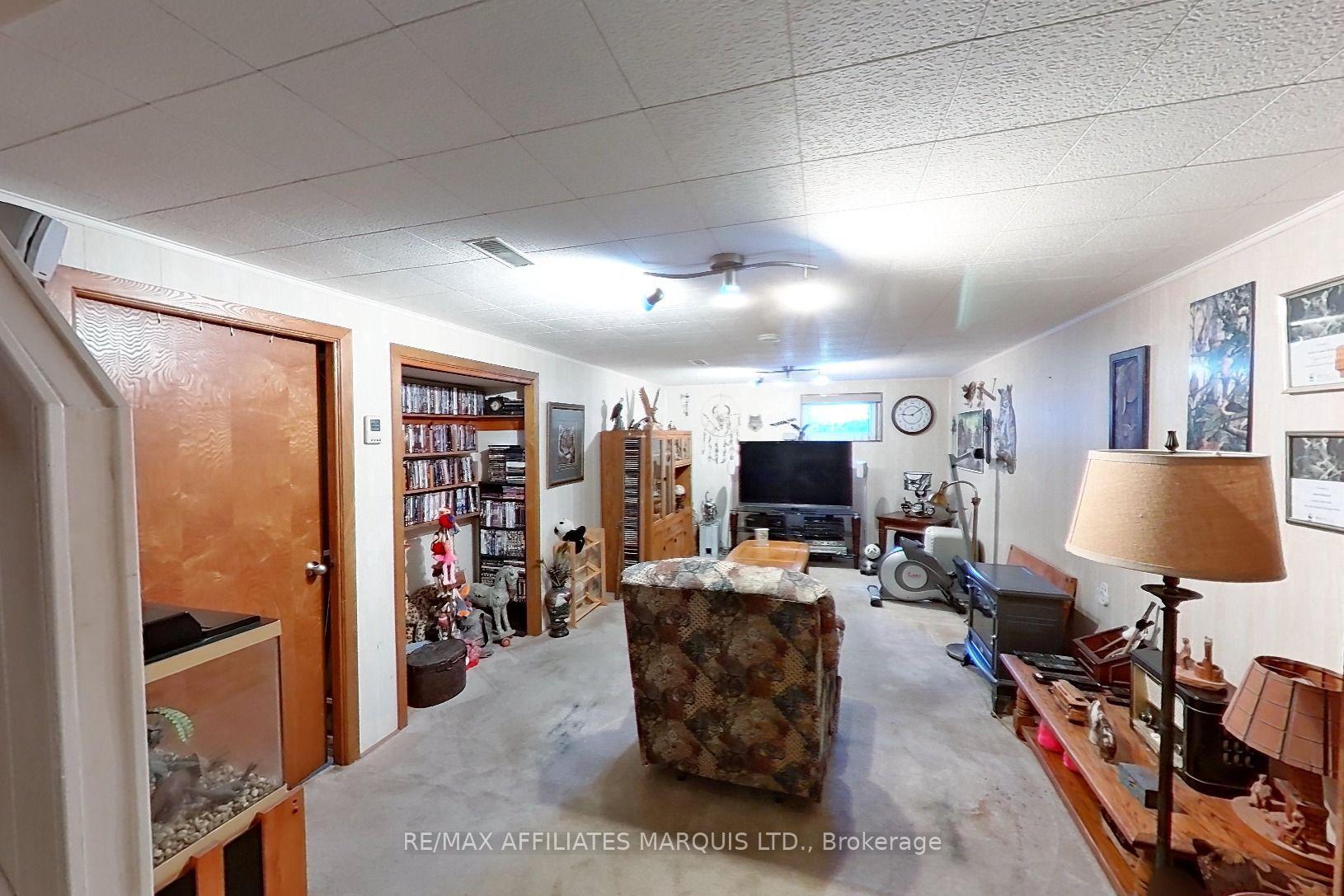 Photo 10 of 917 Queen Street, Cornwall, Cornwall — HOMEH