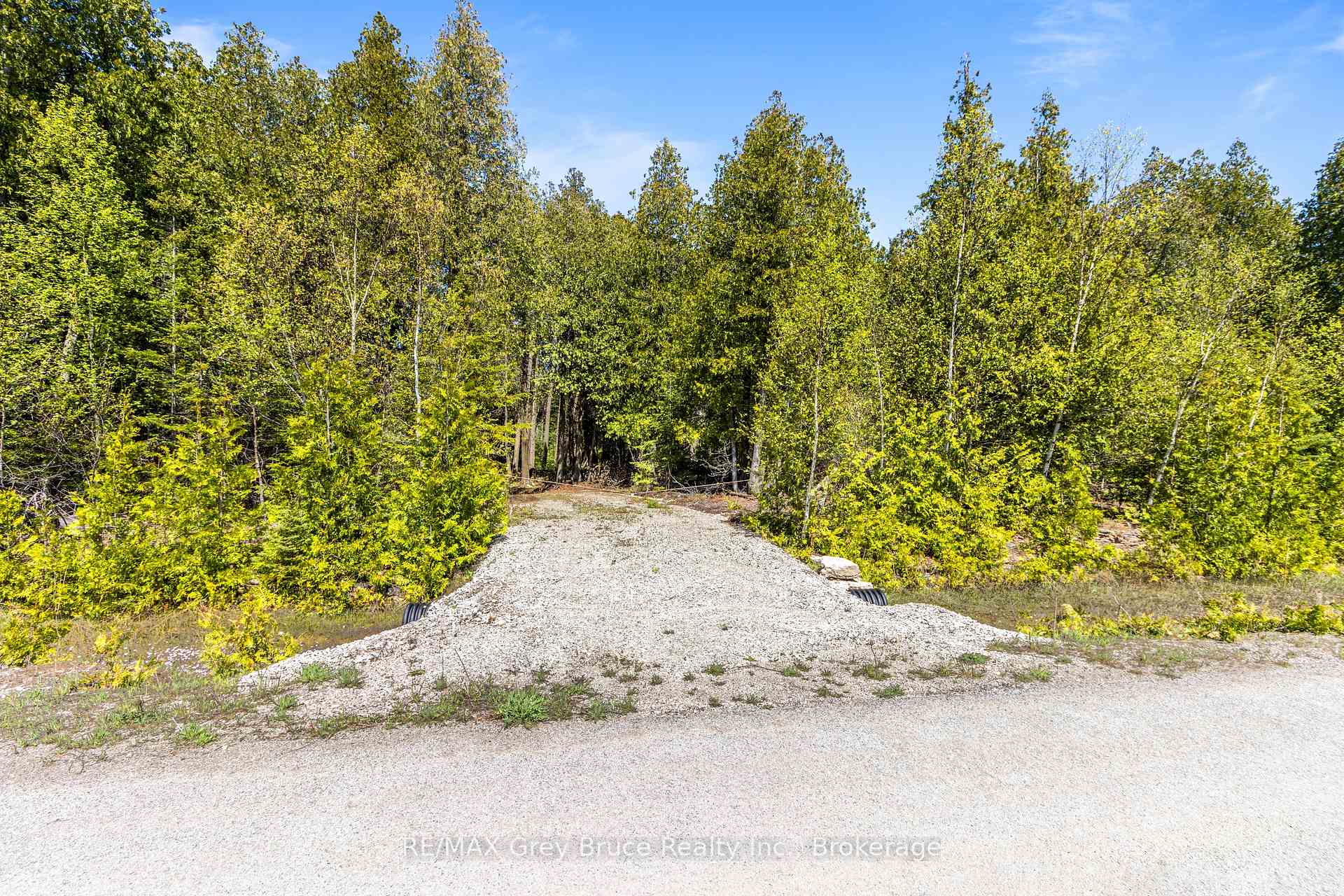 Photo 10 of 228 Corey Crescent, Northern Bruce Peninsula — HOMEH