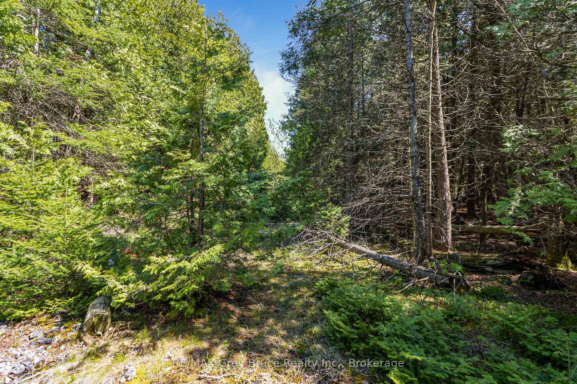 Photo 27 of 228 Corey Crescent, Northern Bruce Peninsula — HOMEH