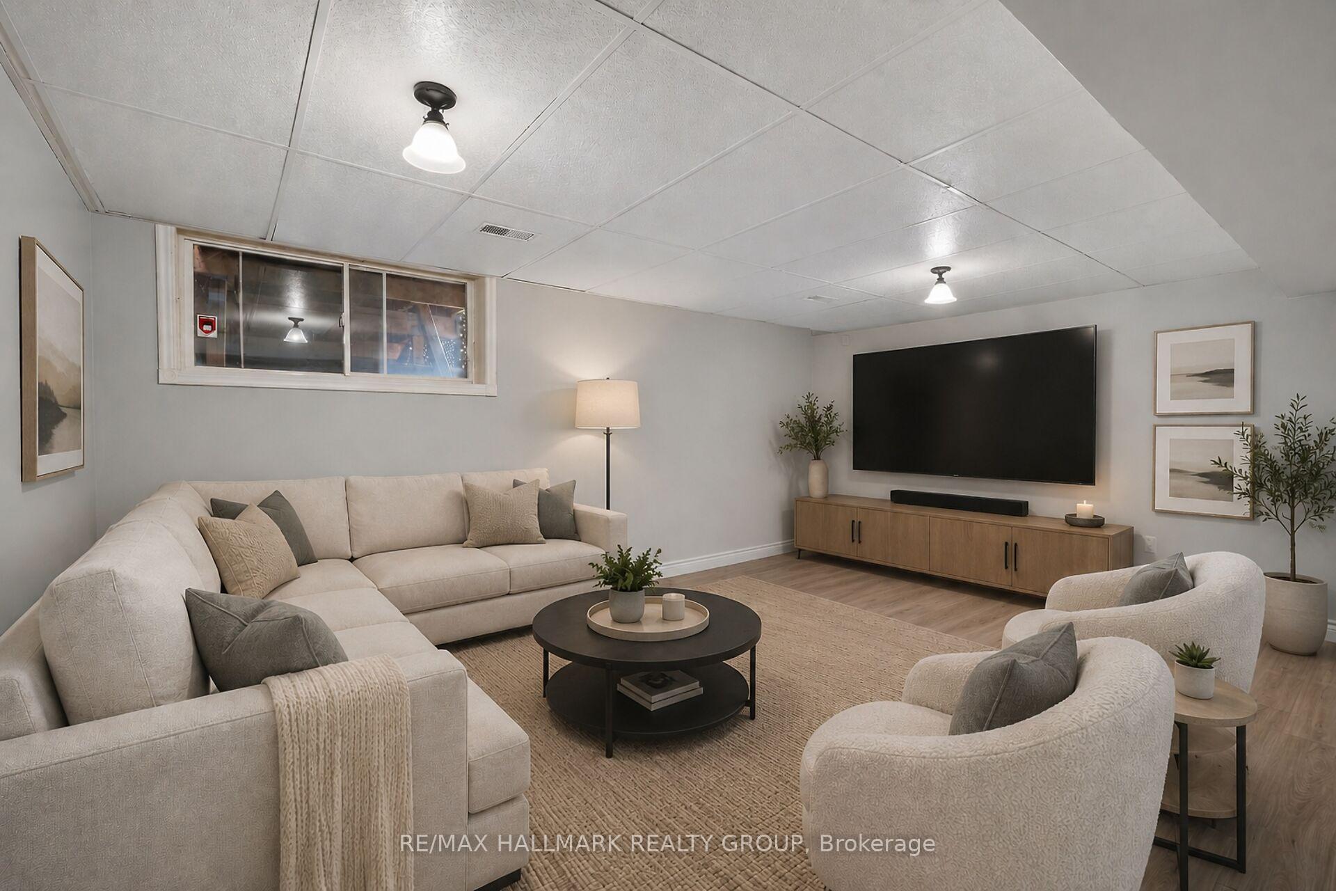 Photo 29 of 24 Gray Crescent, Ottawa, Kanata - Beaverbrook — HOMEH