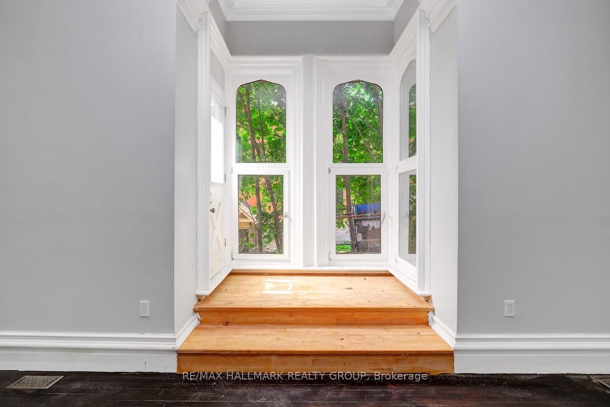 Photo 15 of 460 Wilbrod Street, Ottawa, Sandy Hill — HOMEH