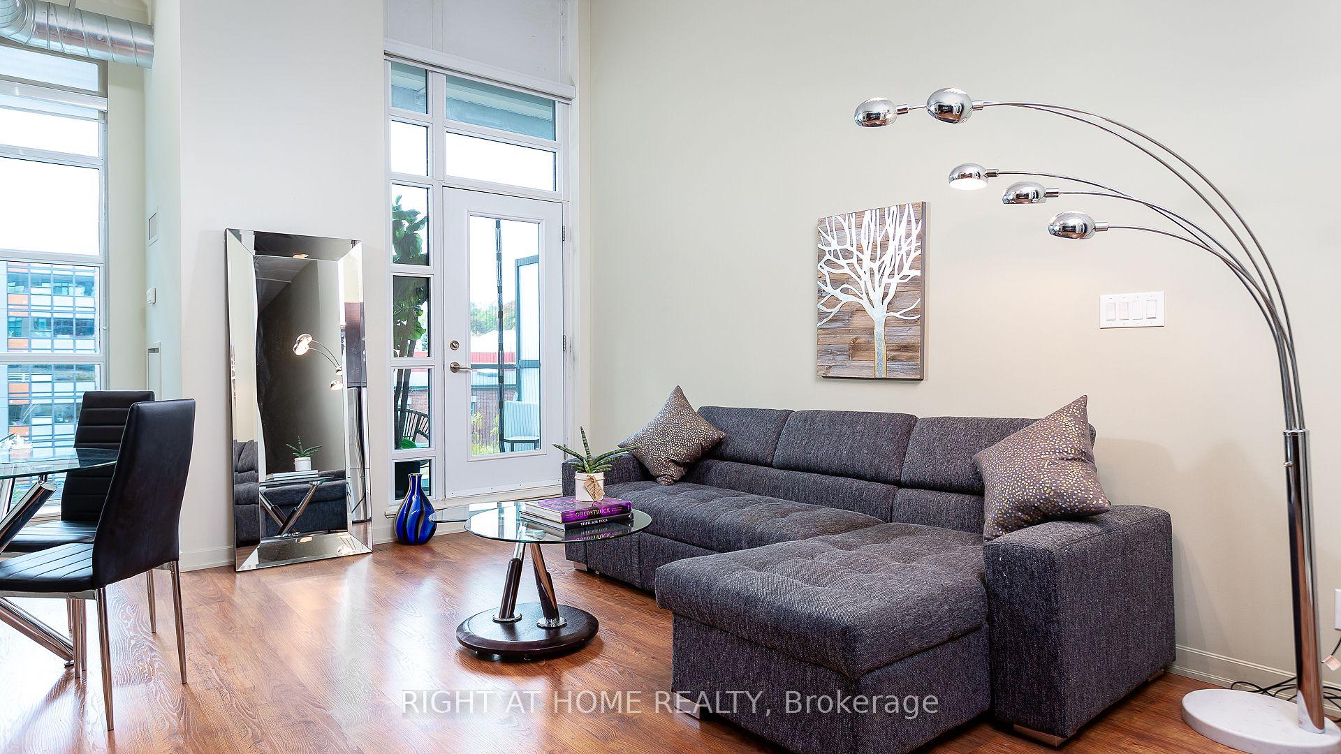 Photo 4 of Unit 314, 380 Macpherson Avenue, Toronto, Casa Loma — HOMEH
