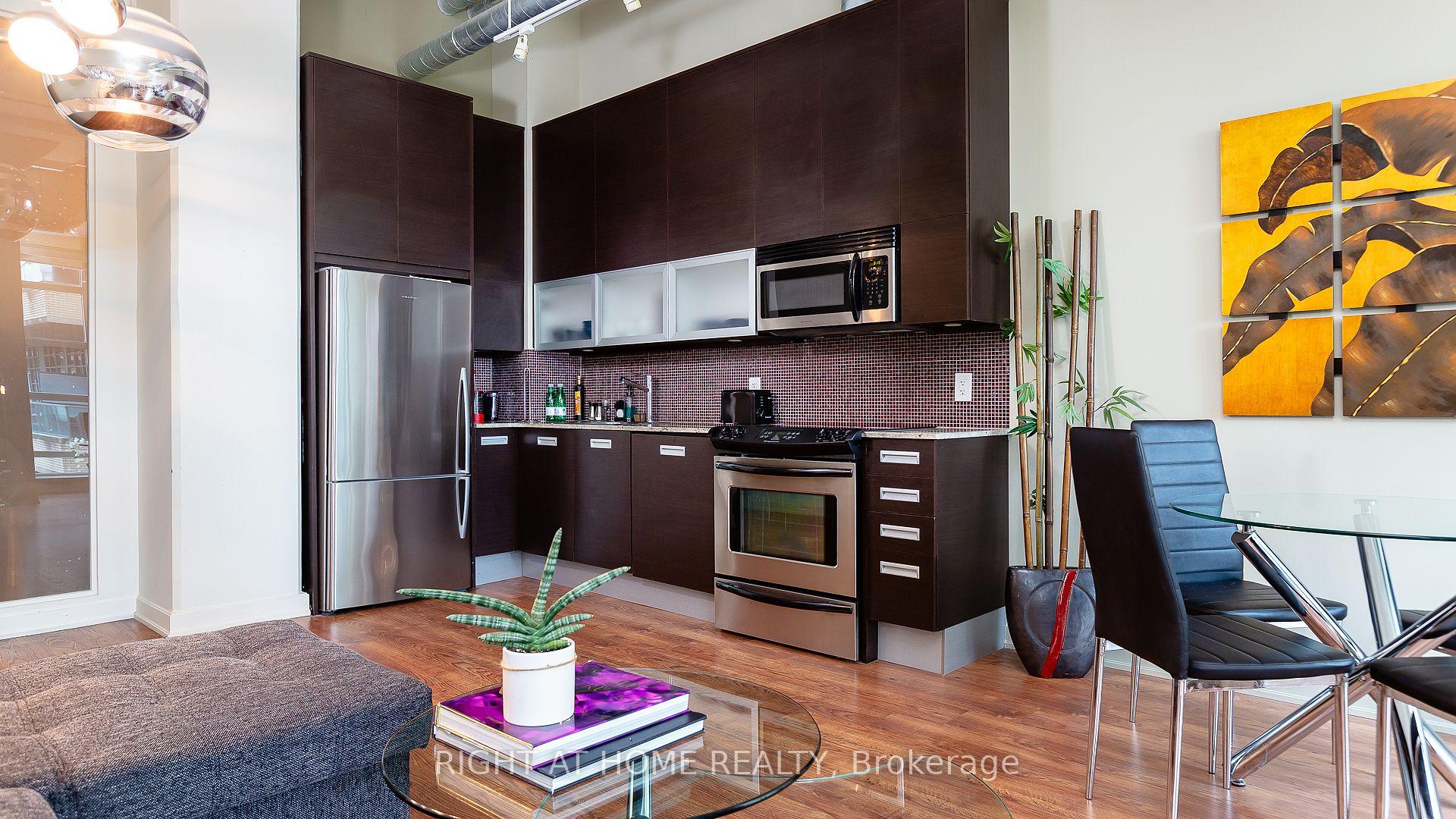 Photo 8 of Unit 314, 380 Macpherson Avenue, Toronto, Casa Loma — HOMEH