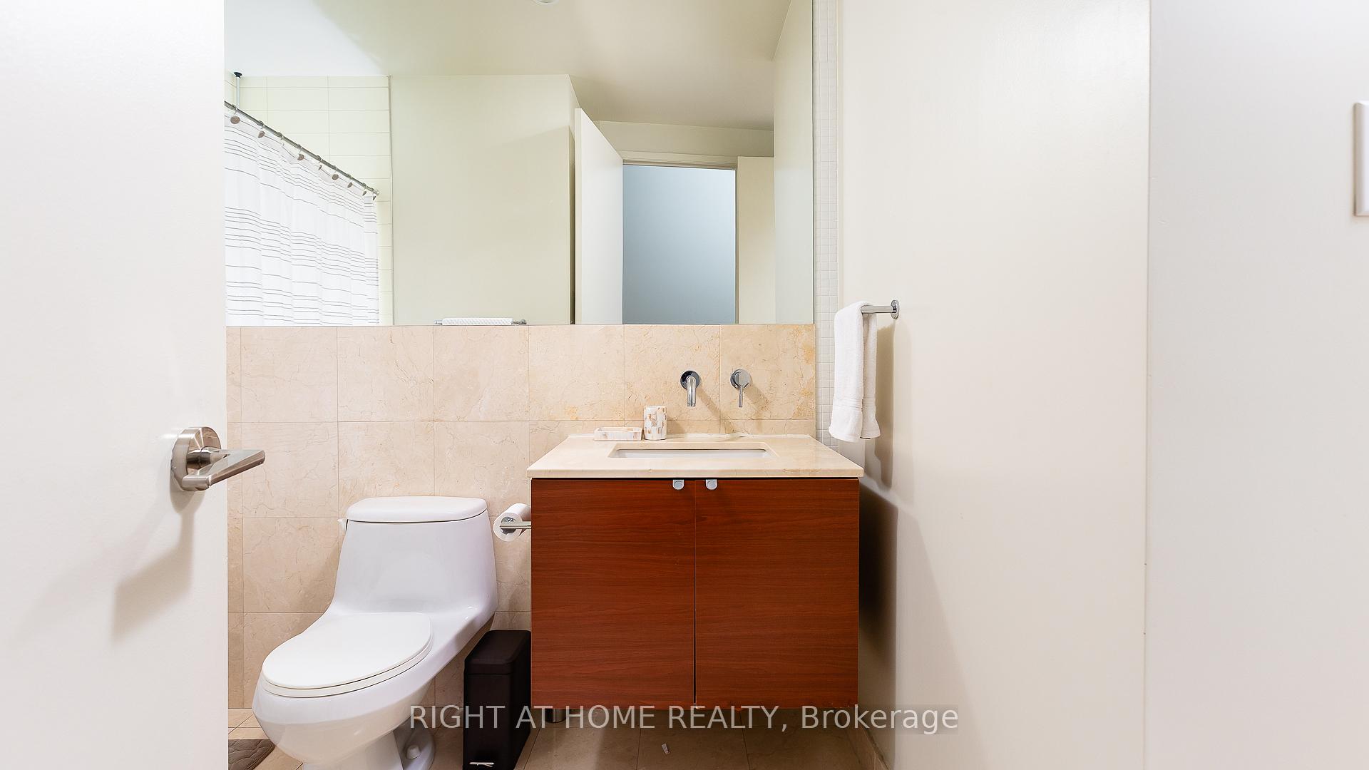 Photo 15 of Unit 314, 380 Macpherson Avenue, Toronto, Casa Loma — HOMEH