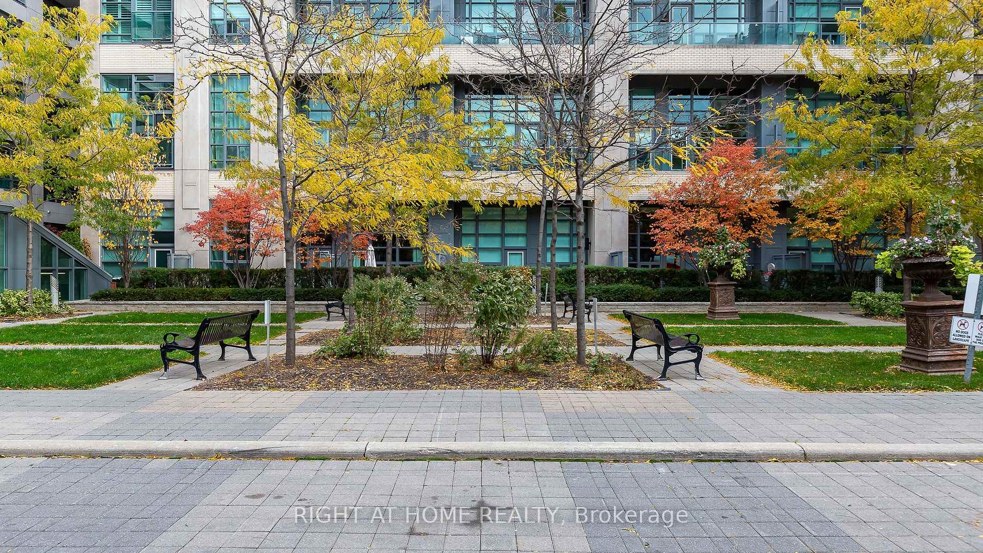 Photo 16 of Unit 314, 380 Macpherson Avenue, Toronto, Casa Loma — HOMEH