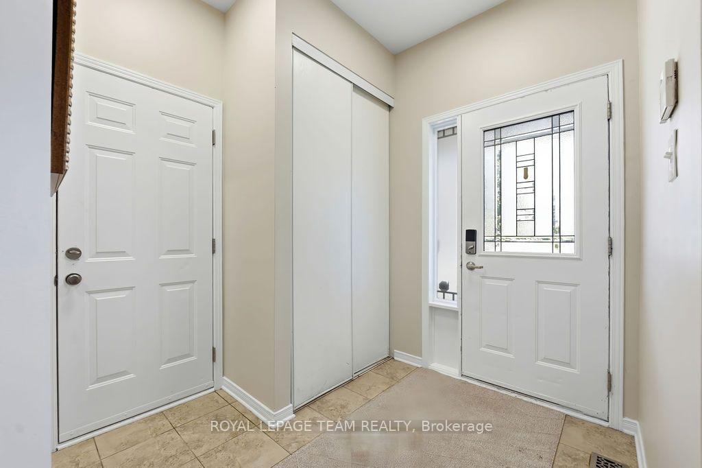 Photo 4 of 195 Harbour View Street, Ottawa, Barrhaven - Strandherd — HOMEH