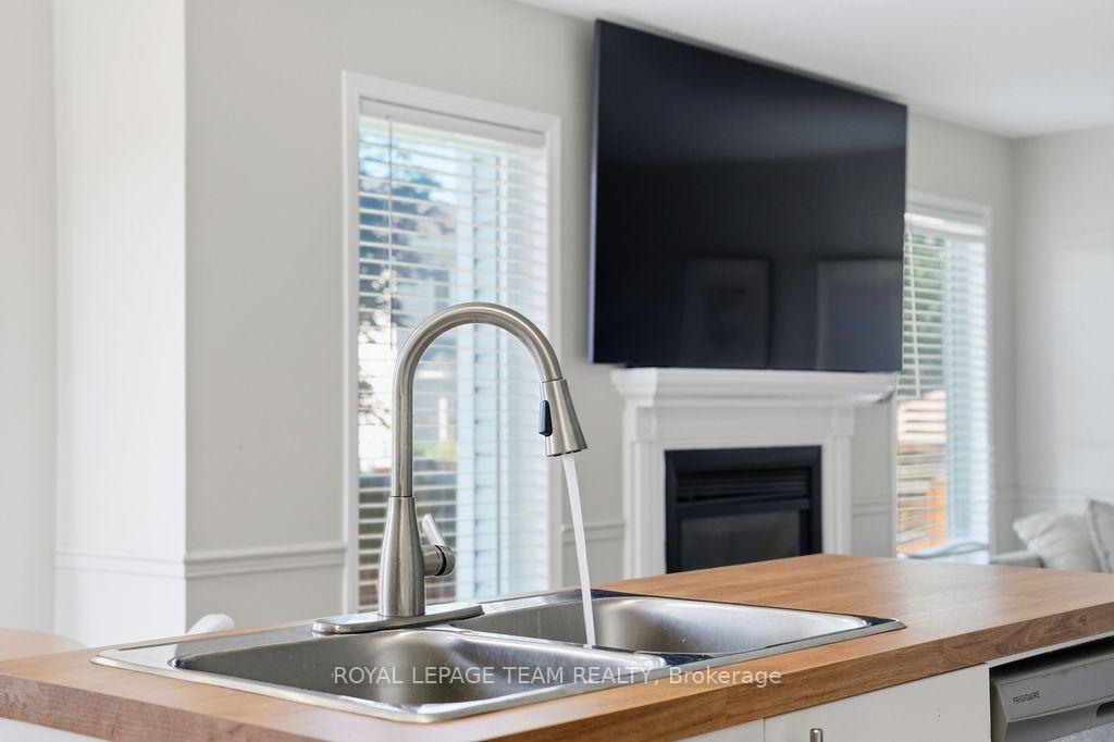 Photo 23 of 195 Harbour View Street, Ottawa, Barrhaven - Strandherd — HOMEH