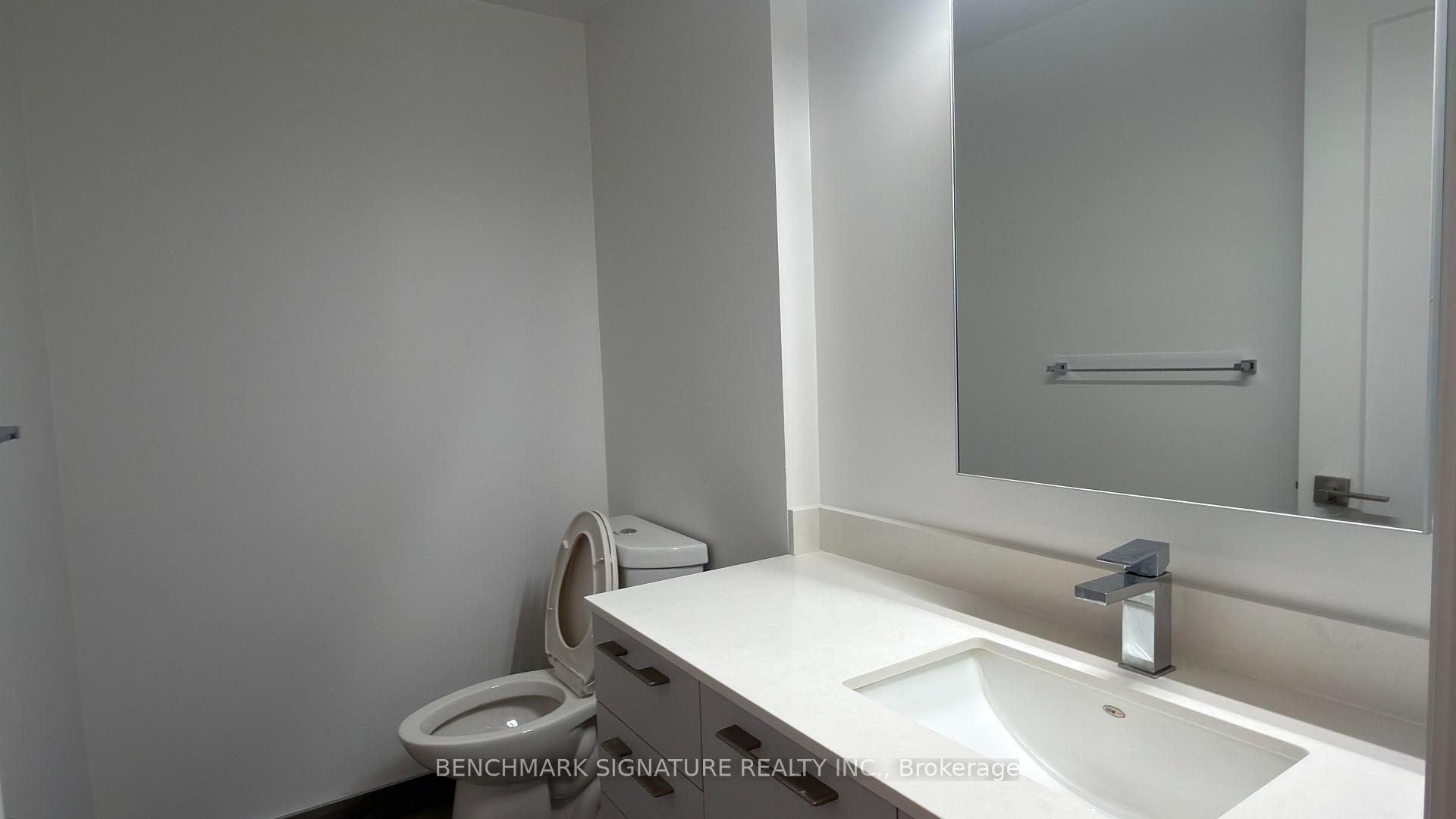 Photo 7 of Unit 908, 38 Water Walk Drive, Markham, Unionville — HOMEH
