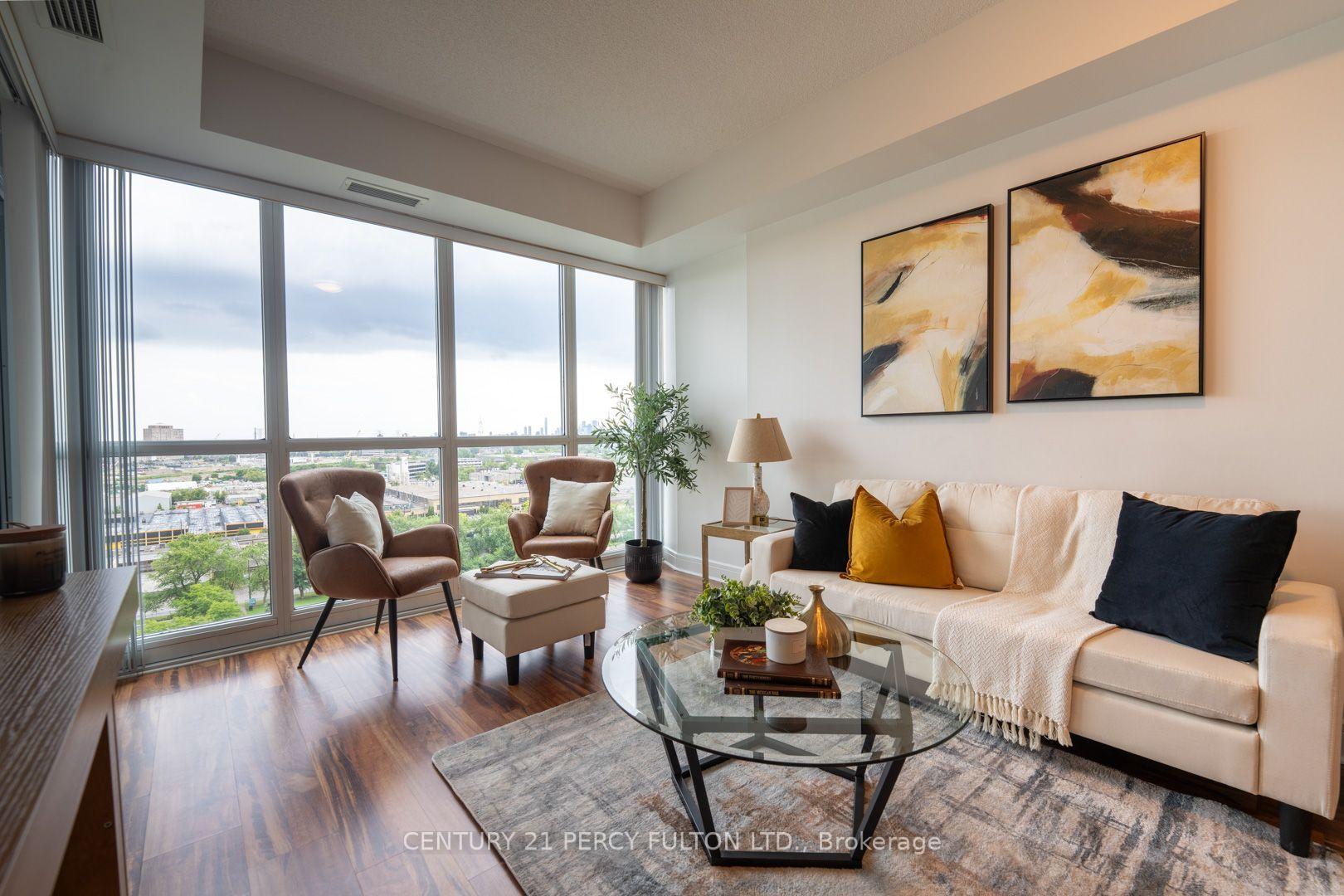 Photo 2 of Unit 1510, 35 Brian Peck Crescent, Toronto, Thorncliffe Park — HOMEH