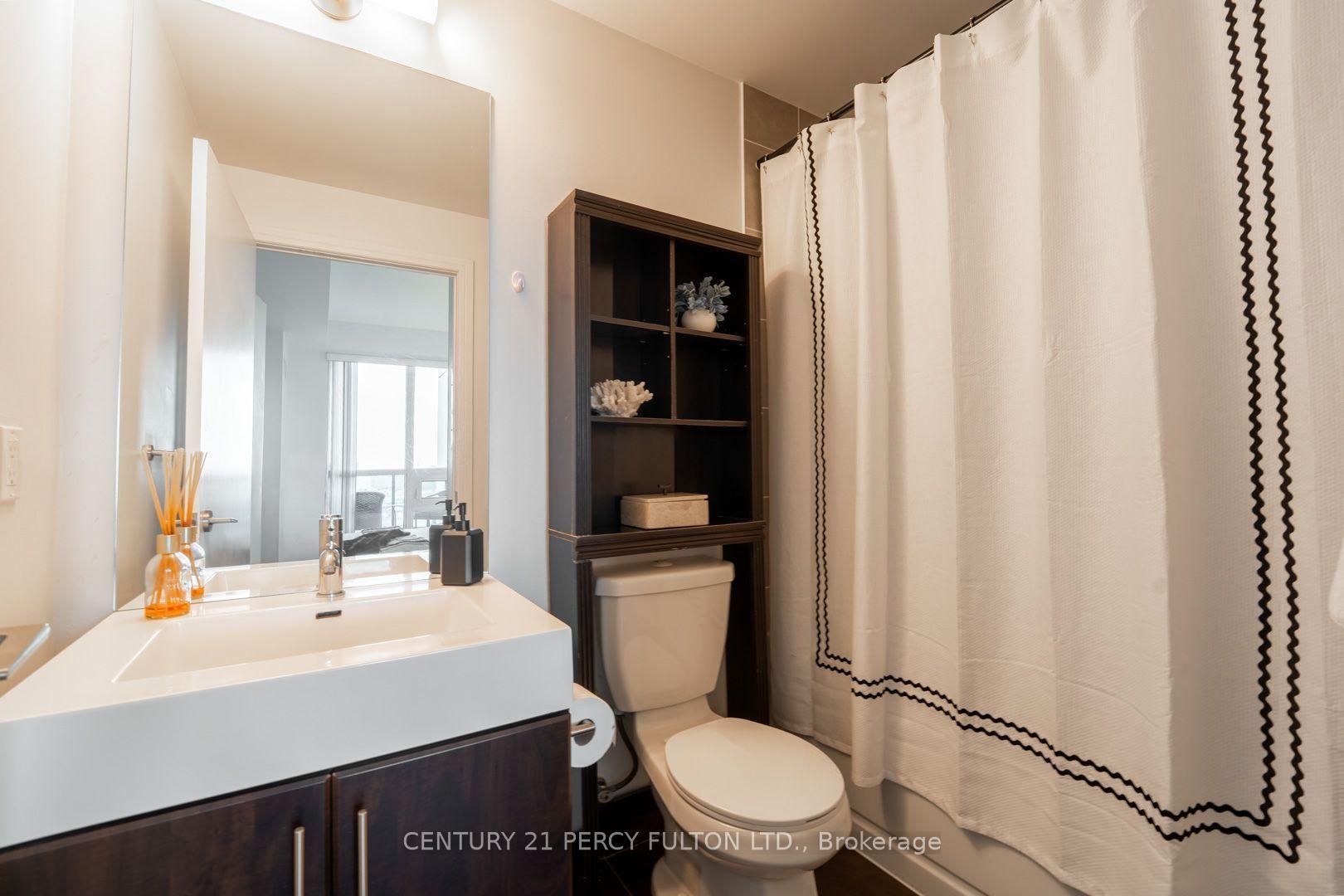 Photo 21 of Unit 1510, 35 Brian Peck Crescent, Toronto, Thorncliffe Park — HOMEH