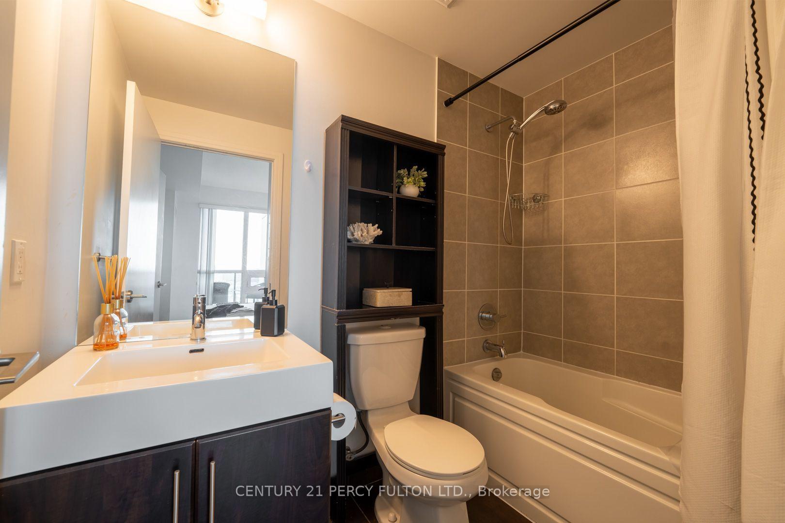 Photo 22 of Unit 1510, 35 Brian Peck Crescent, Toronto, Thorncliffe Park — HOMEH