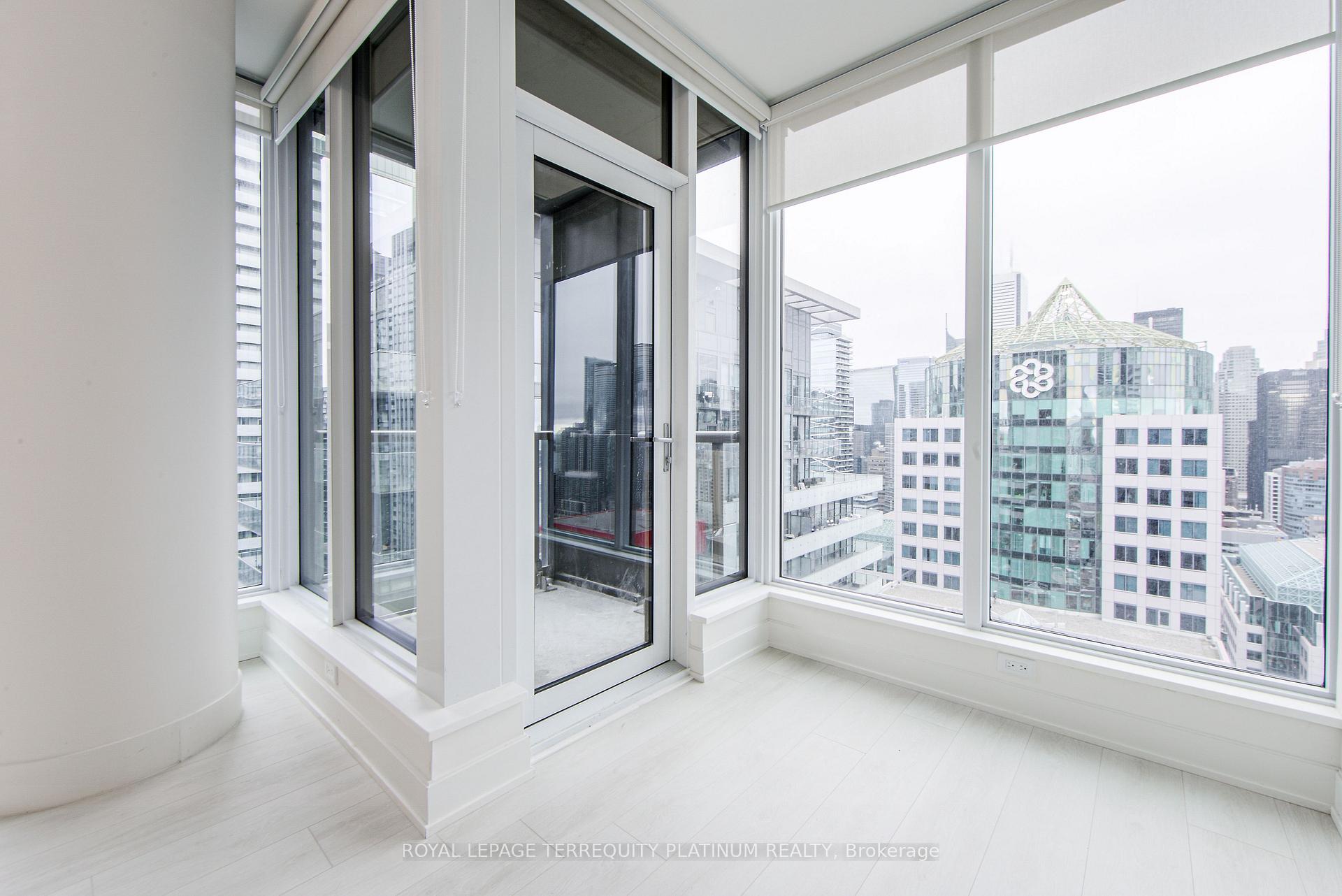 Photo 17 of Unit 2906, 15 Mercer Street, Toronto, Waterfront Communities — HOMEH