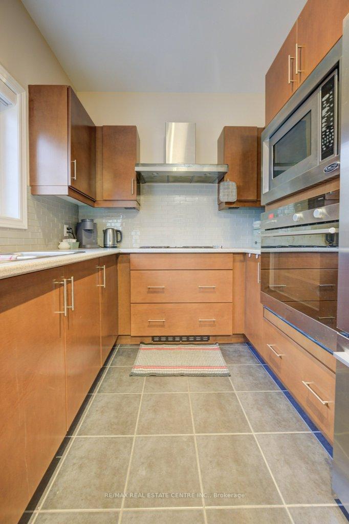 Photo 11 of 28 Glendarling Crescent, Hamilton, Winona Park — HOMEH