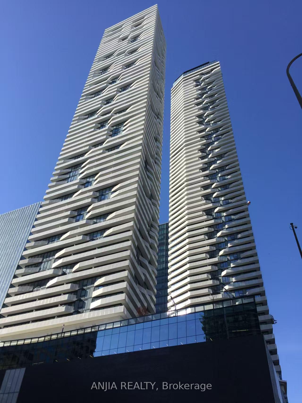 Photo 1 of Unit 4701, 100 Harbour Street E, Toronto, Waterfront Communities — HOMEH