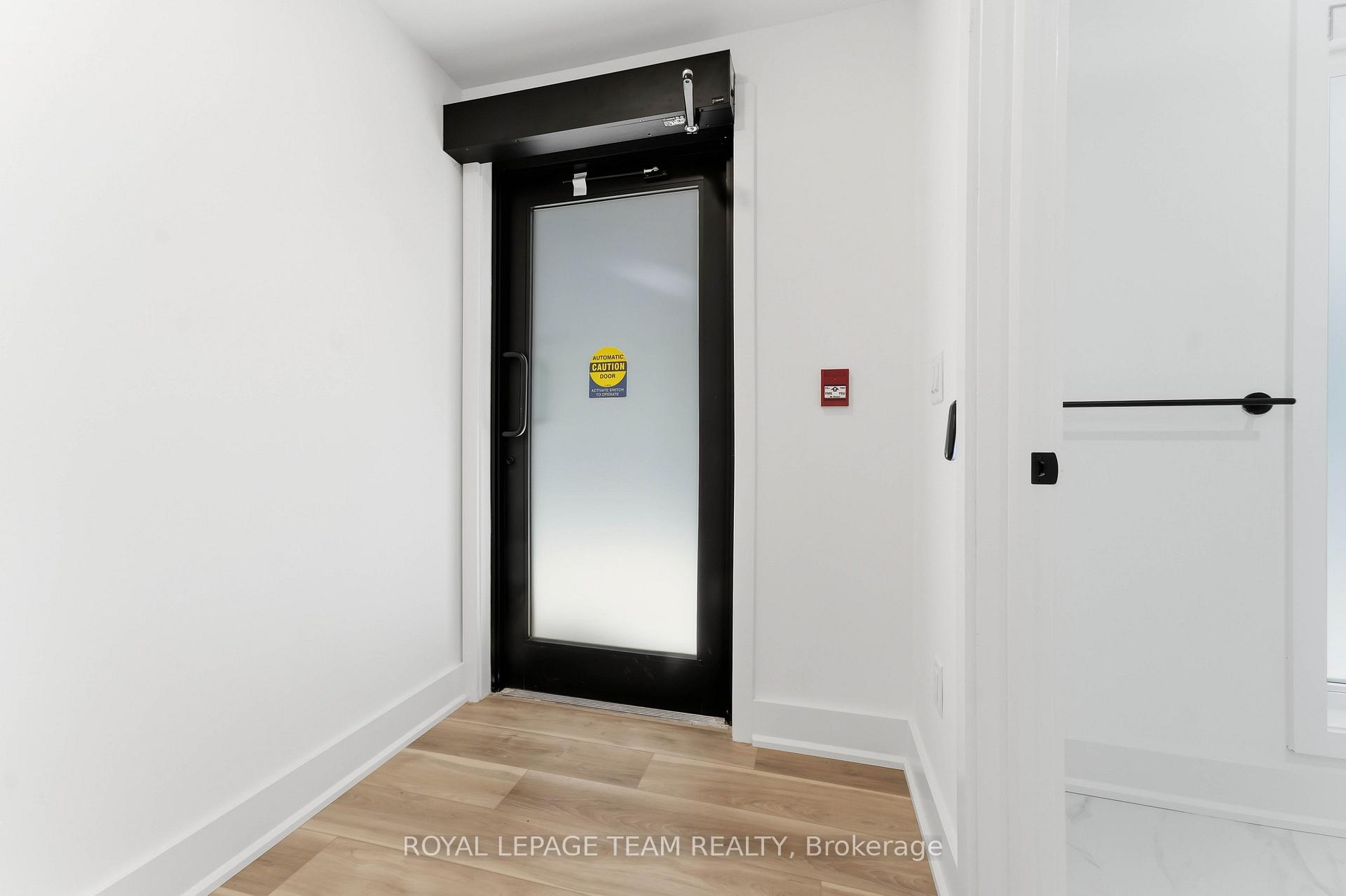 Photo 17 of Unit 4, 549 Melbourne Avenue, Ottawa, McKellar/Highland — HOMEH