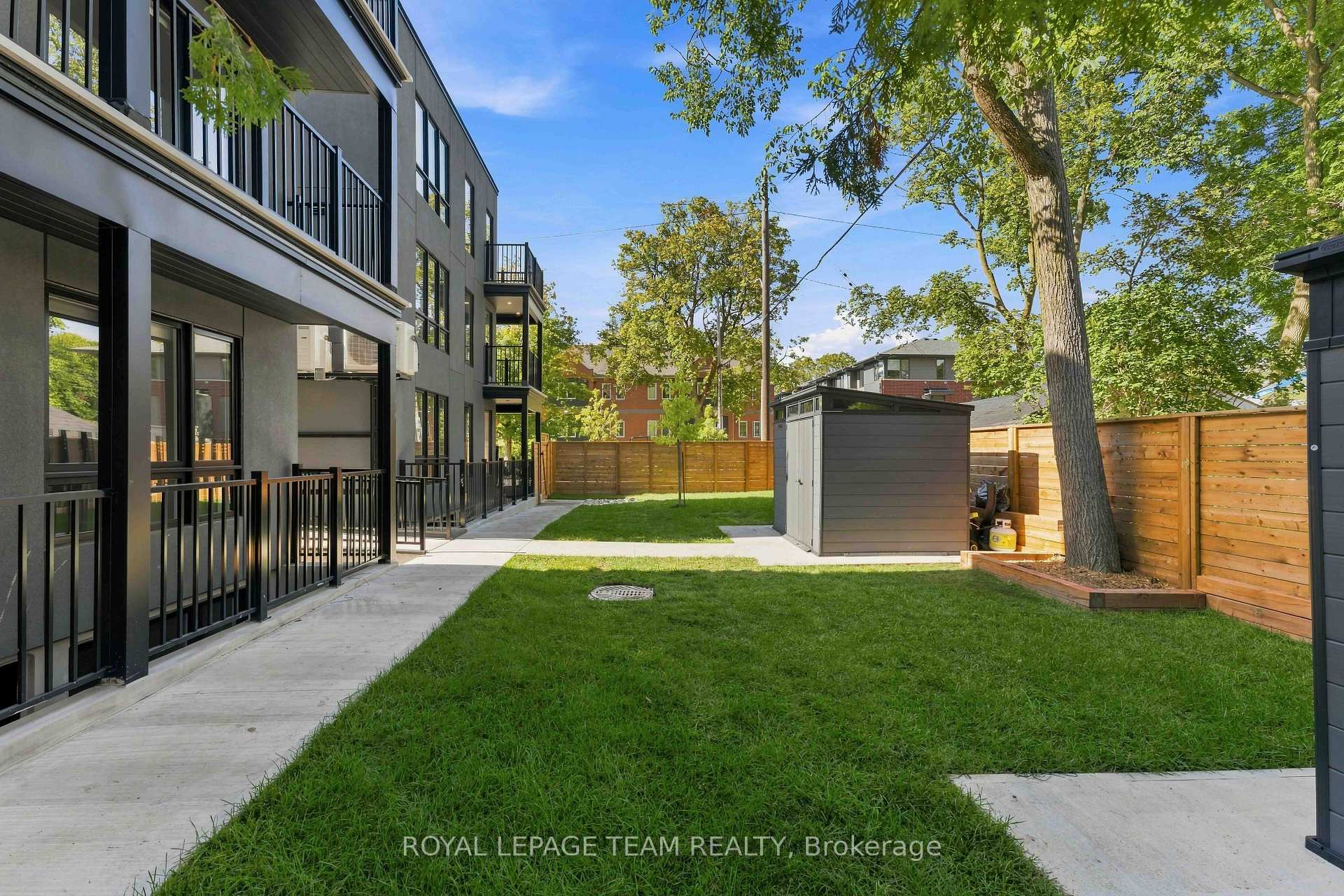Photo 19 of Unit 4, 549 Melbourne Avenue, Ottawa, McKellar/Highland — HOMEH
