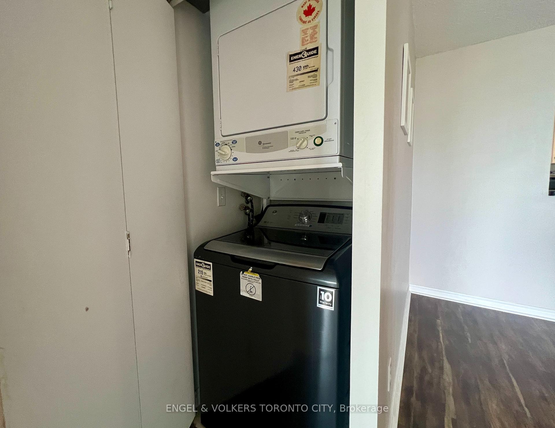 Photo 18 of Unit 2215, 7 Lorraine Drive, North York, Willowdale West — HOMEH