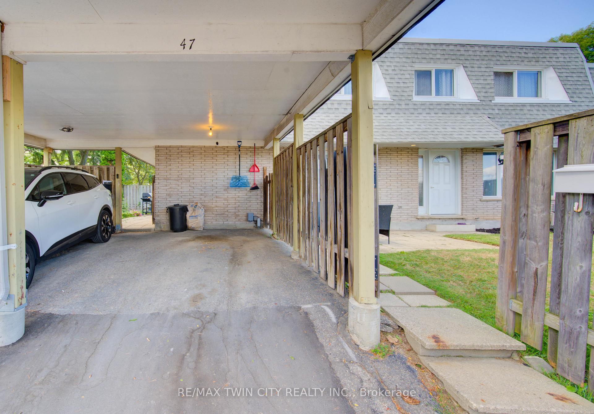 Photo 30 of Unit 47, 14 Williamsburg Road, Kitchener, Laurentian Hills — HOMEH