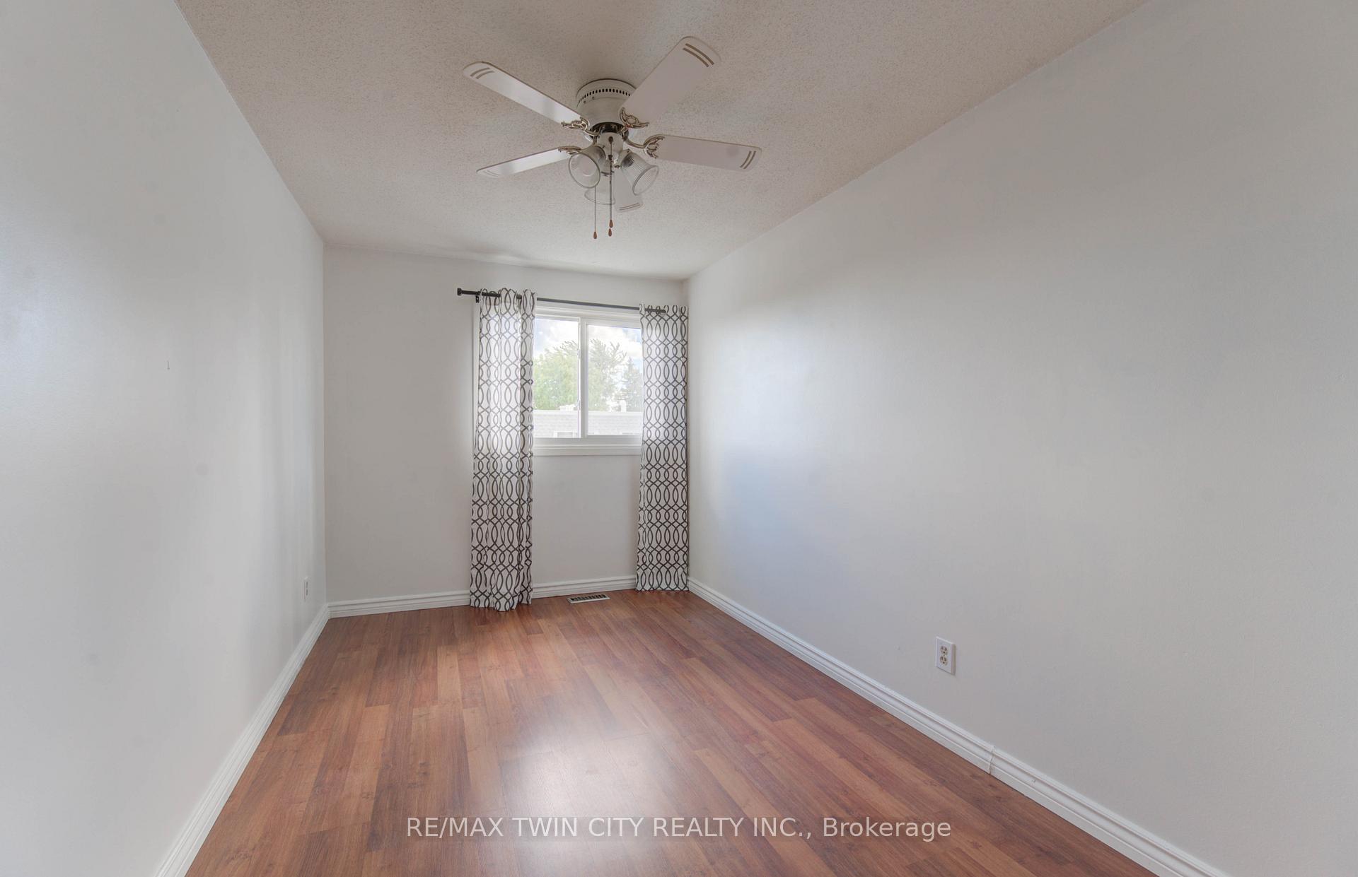 Photo 19 of Unit 47, 14 Williamsburg Road, Kitchener, Laurentian Hills — HOMEH