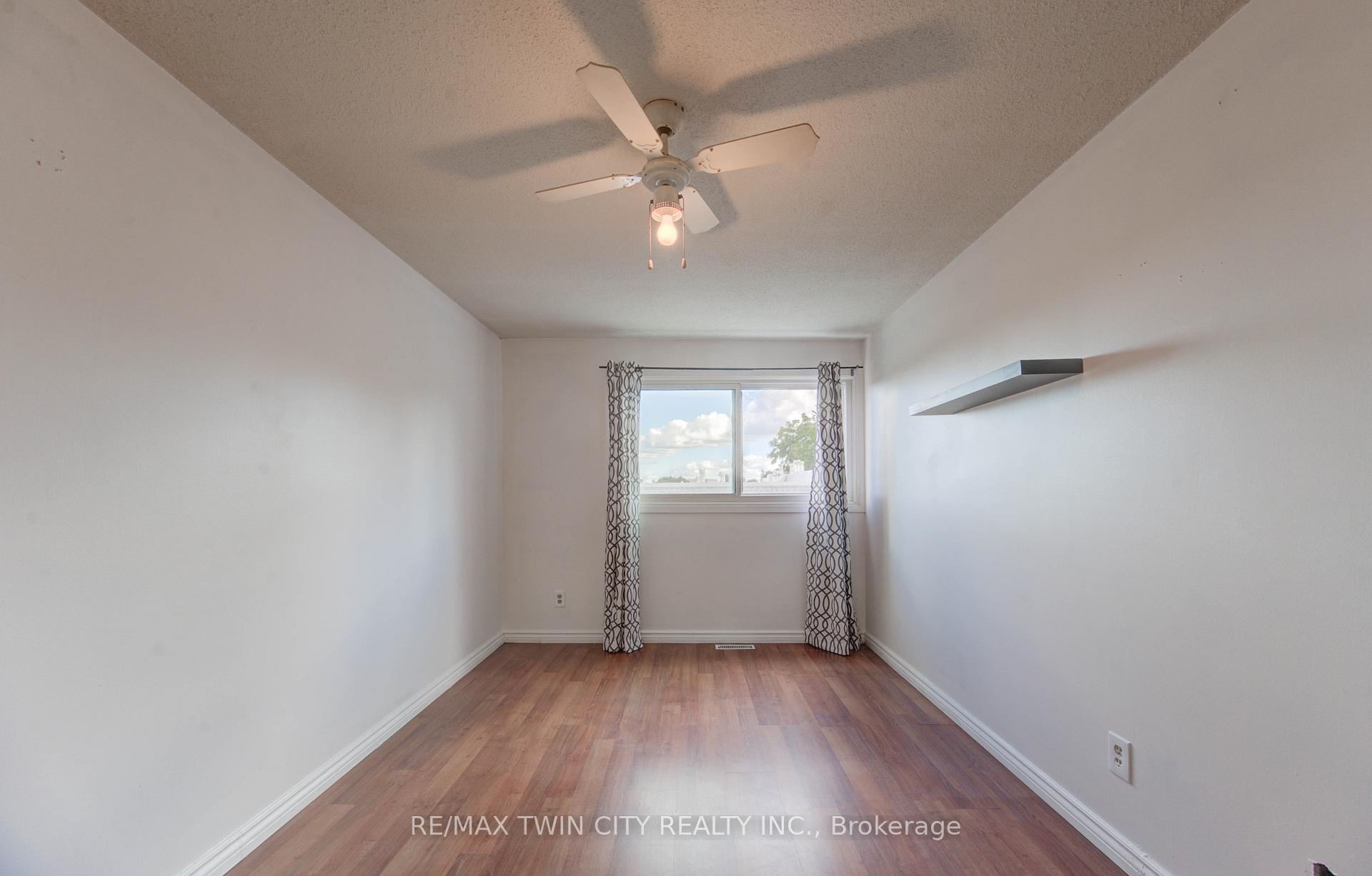 Photo 20 of Unit 47, 14 Williamsburg Road, Kitchener, Laurentian Hills — HOMEH