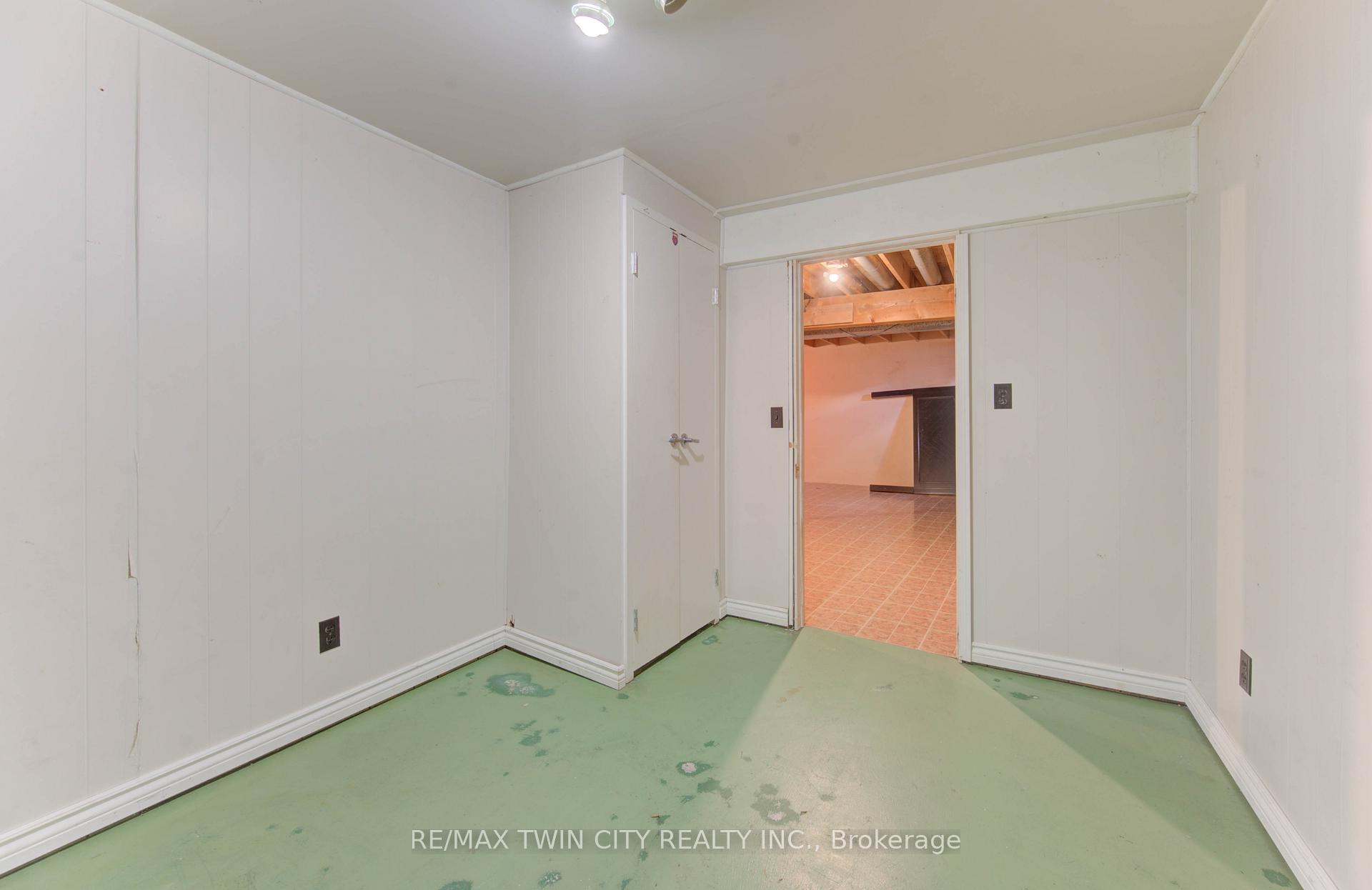 Photo 24 of Unit 47, 14 Williamsburg Road, Kitchener, Laurentian Hills — HOMEH