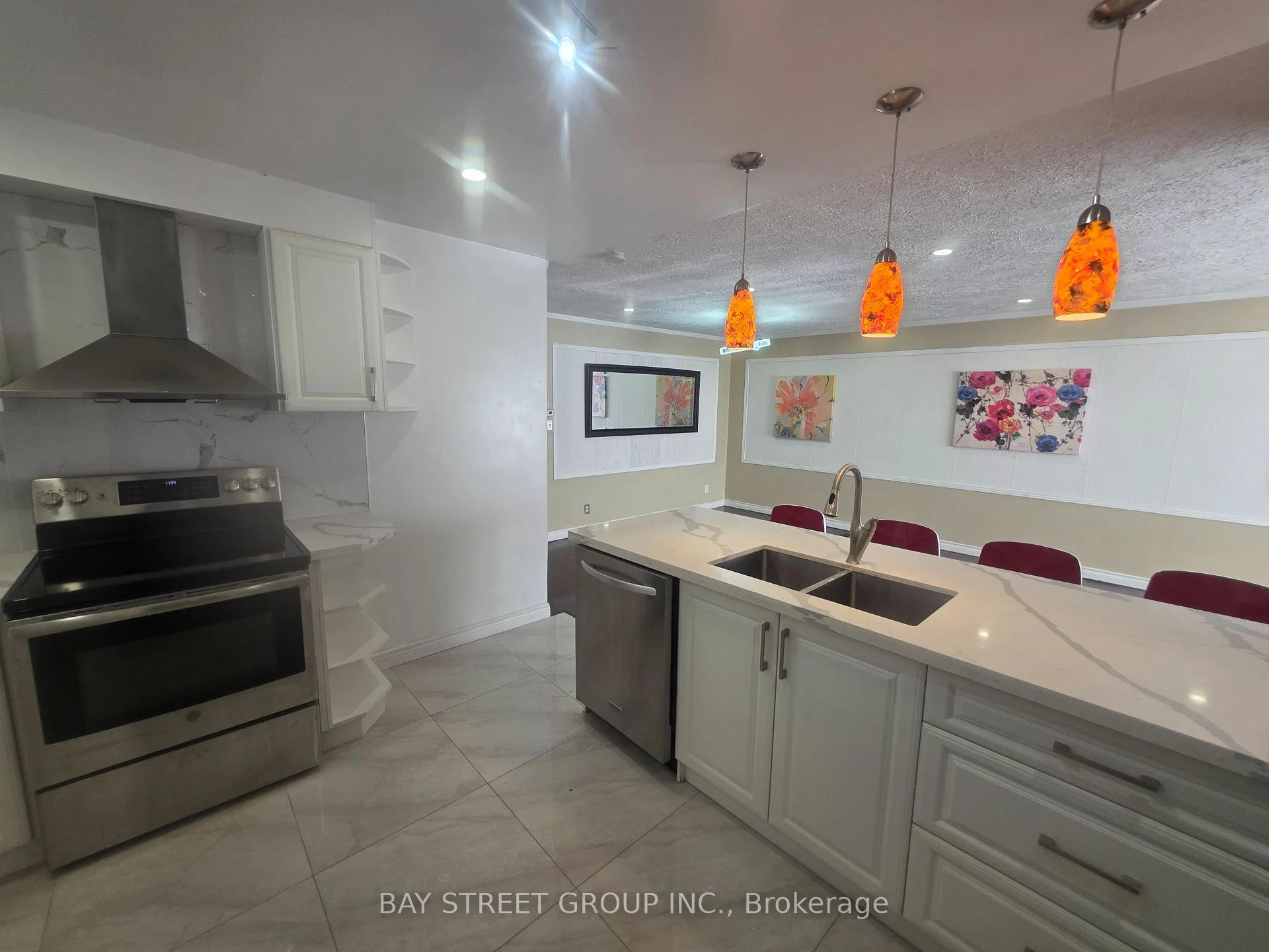 Photo 14 of Unit Main, 211 Beechy Drive, Richmond Hill, Crosby — HOMEH
