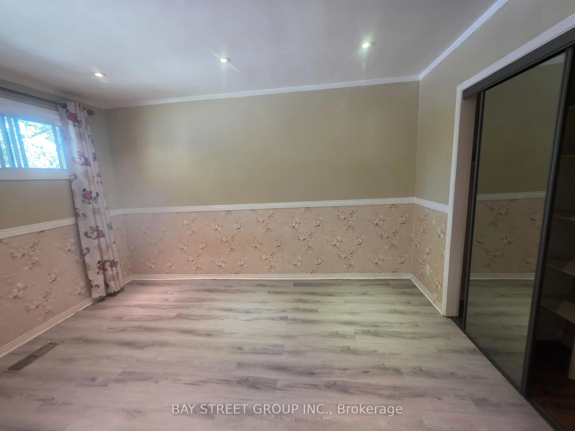 Photo 23 of Unit Main, 211 Beechy Drive, Richmond Hill, Crosby — HOMEH