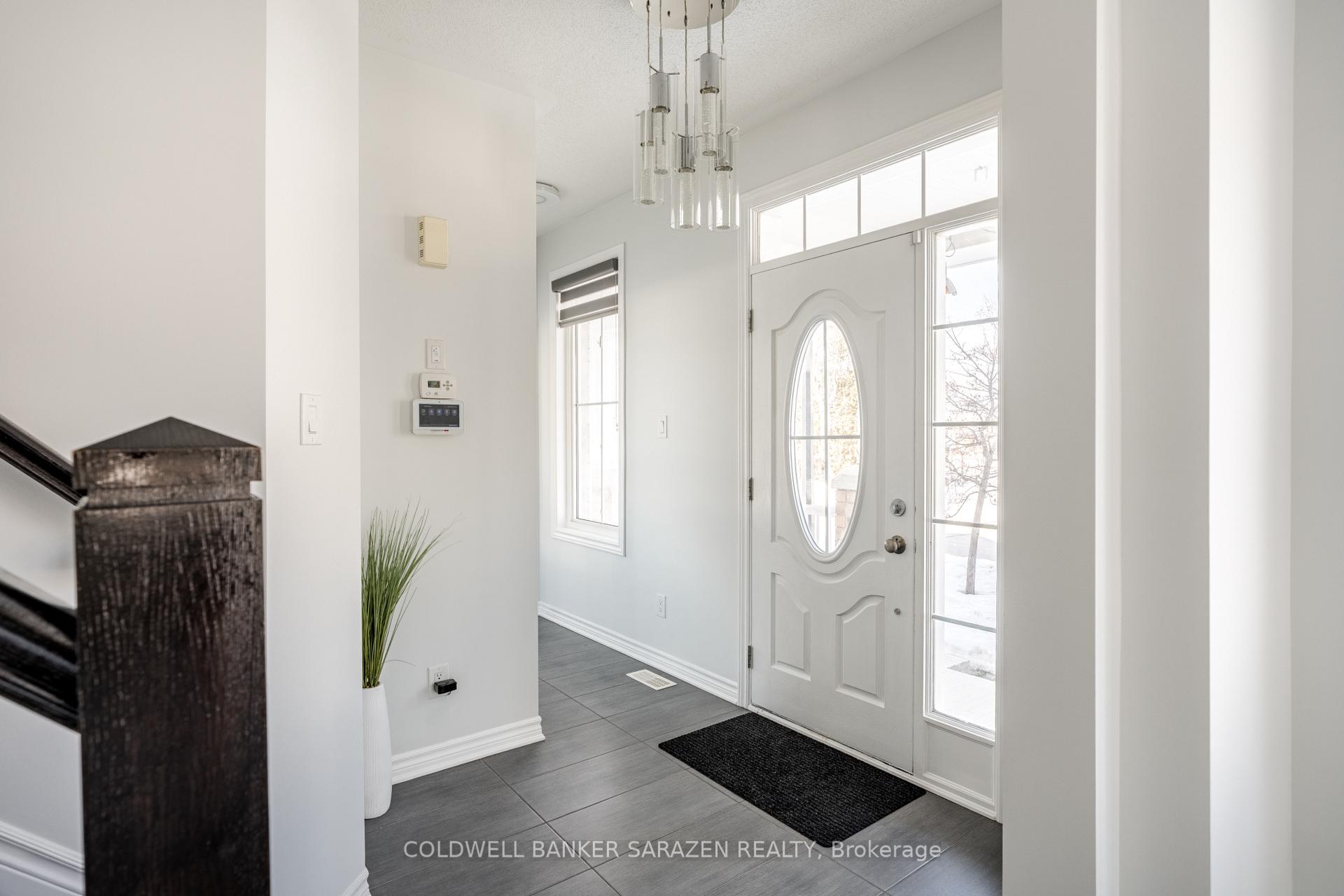 Photo 3 of 677 Broad Cove Crescent, Ottawa, Barrhaven - Half Moon Bay — HOMEH