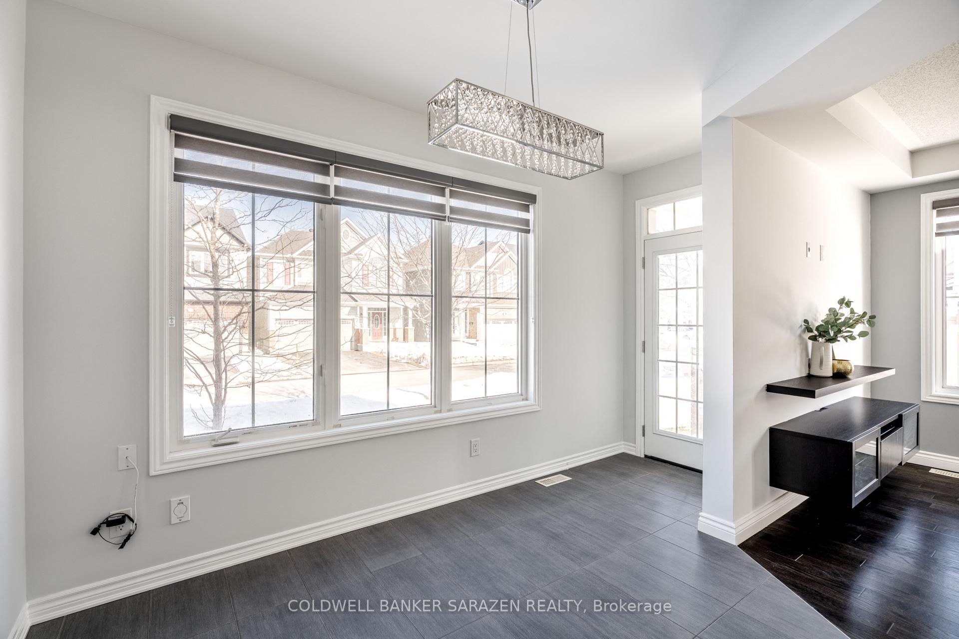 Photo 7 of 677 Broad Cove Crescent, Ottawa, Barrhaven - Half Moon Bay — HOMEH