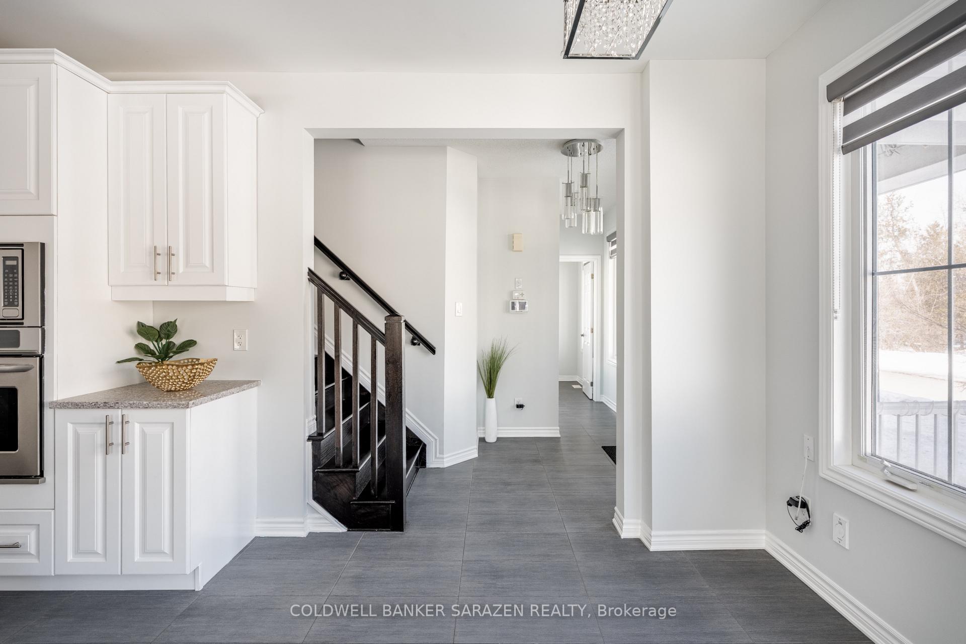 Photo 9 of 677 Broad Cove Crescent, Ottawa, Barrhaven - Half Moon Bay — HOMEH