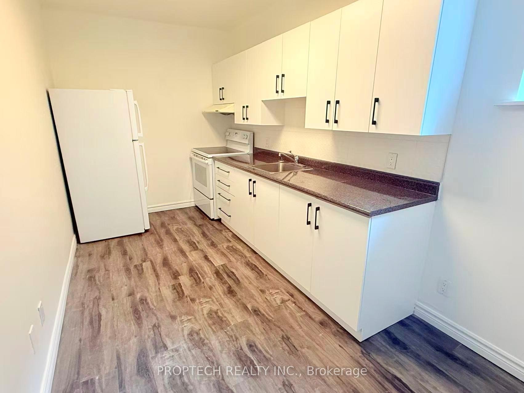 Photo 2 of Unit 2, 373 Broadview Avenue, Toronto, North Riverdale — HOMEH